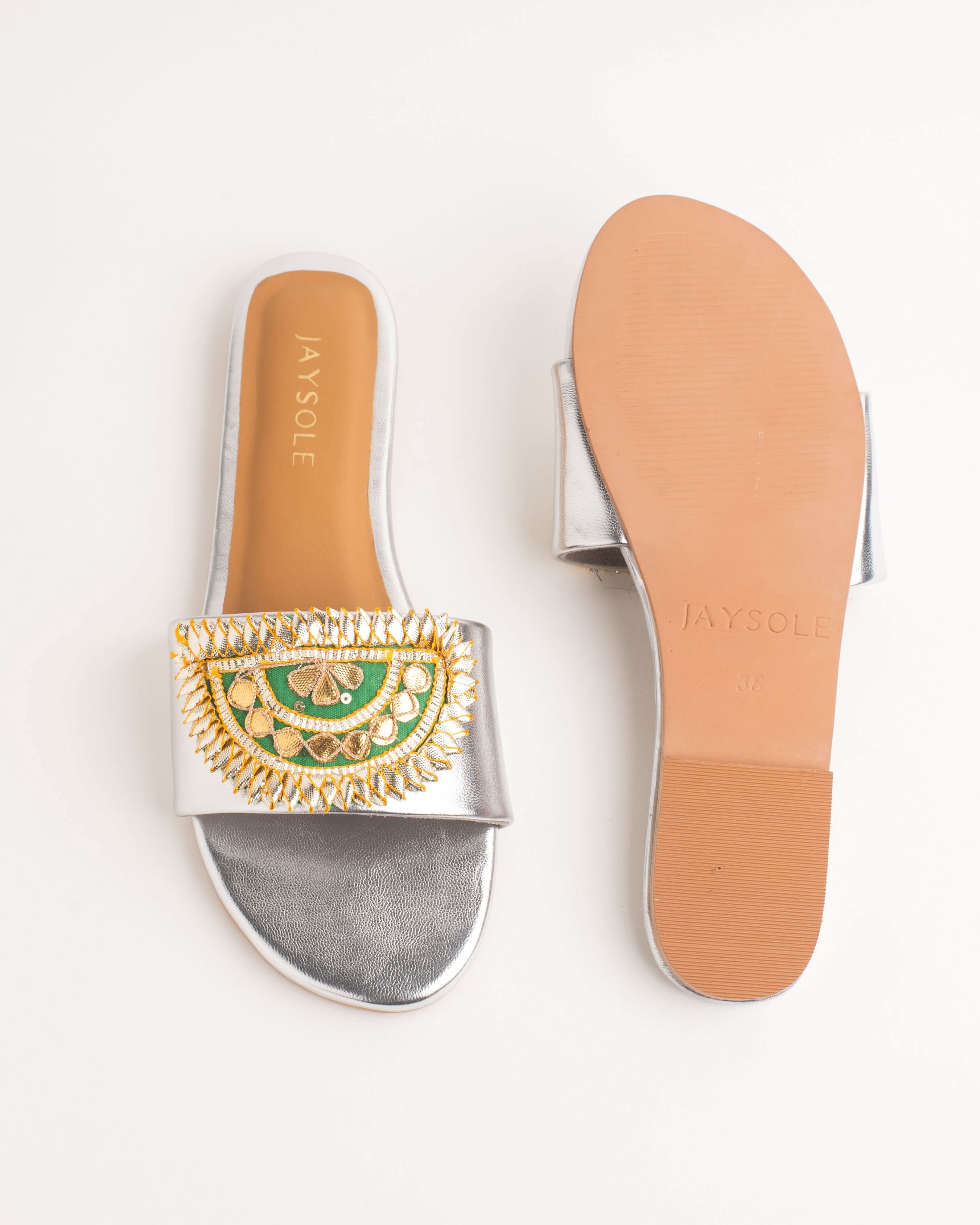 Aabroo Silver Gota Flats - Image 4