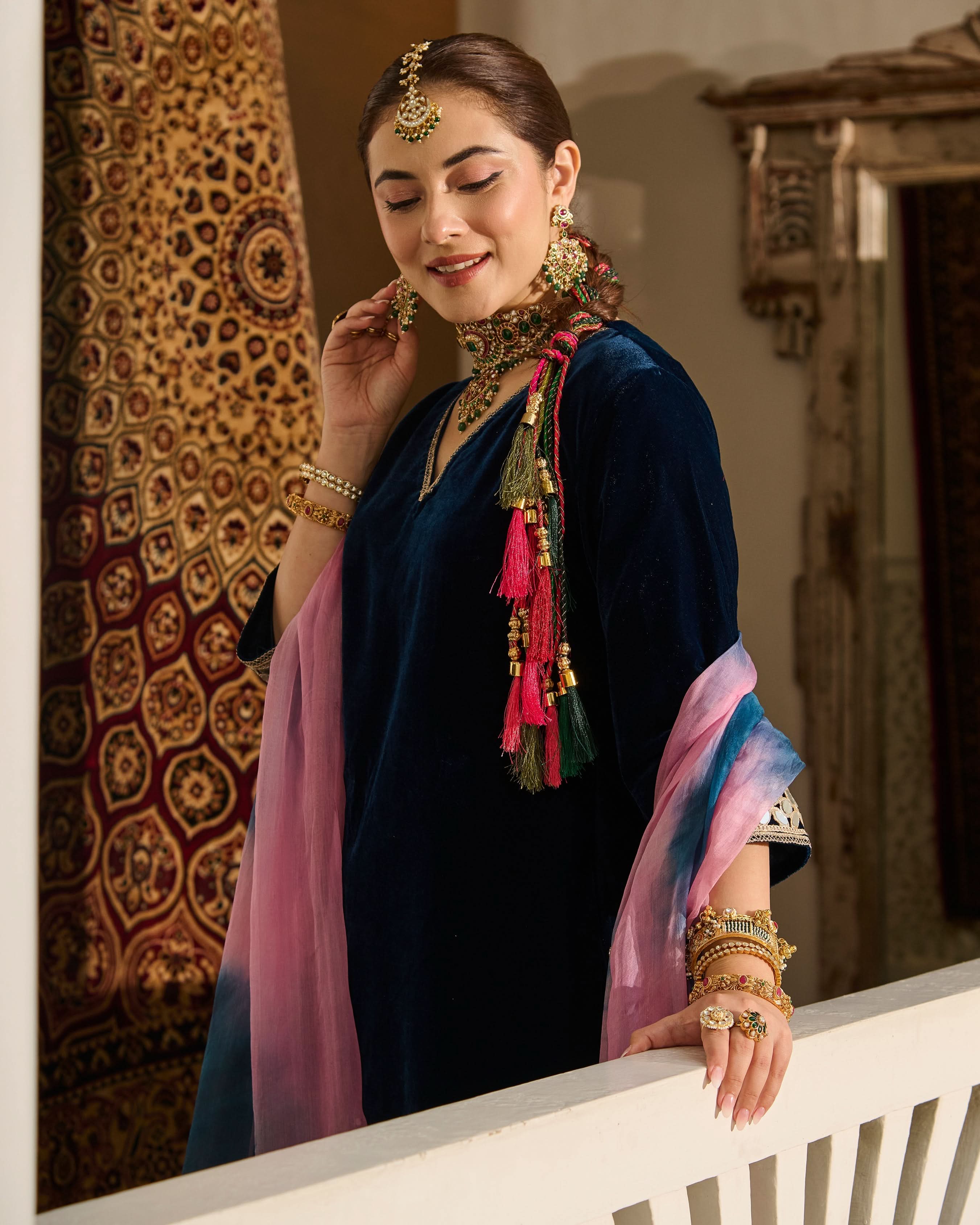 Amodini Blue Solid Velvet Suit Set - Image 6