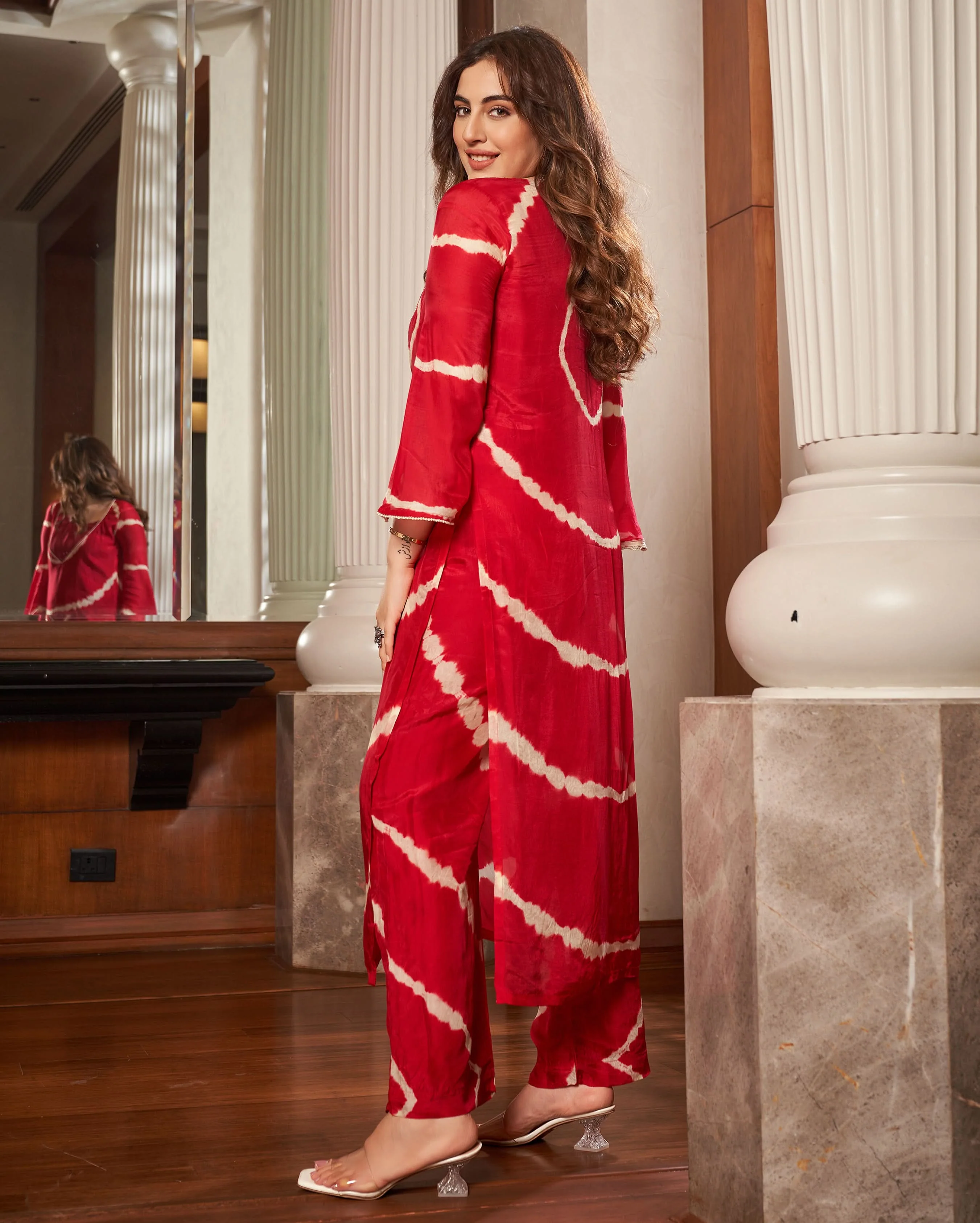 Anavila Red Leheriya Silk Kurta Set - Image 5