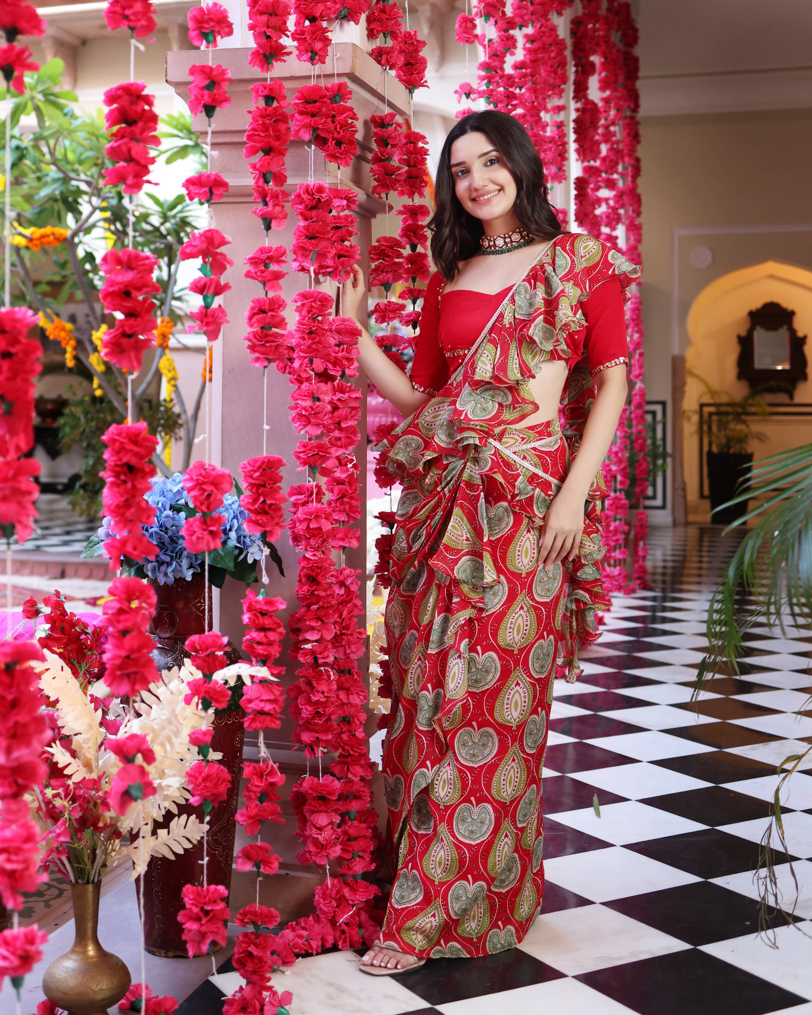Ashen Red Bloom Printed Chinon Pre Draped Saree - Image 4
