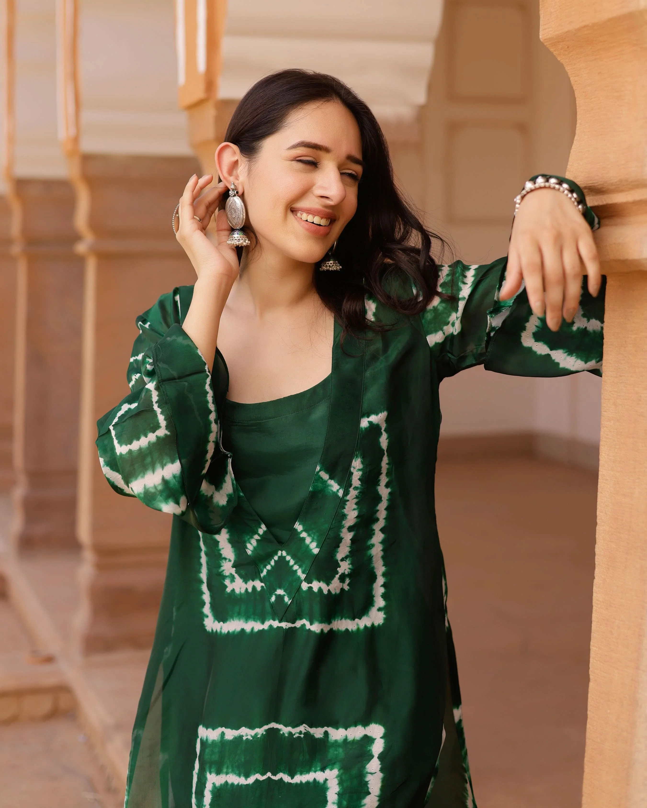 Aurora Silk Tie & Dye Kurta Set - Image 2