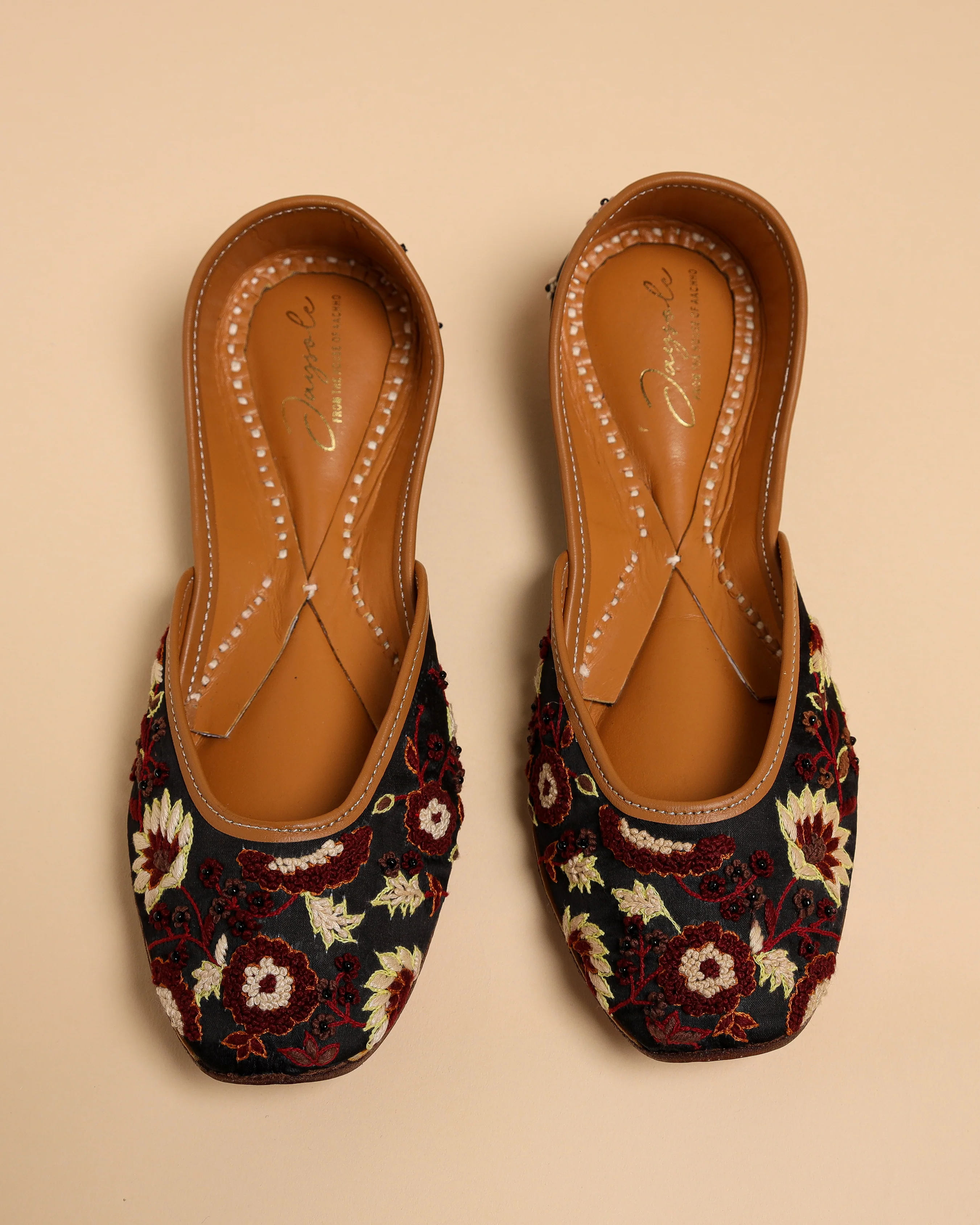 Basic Bloom Handcrafted Jutti - Image 10