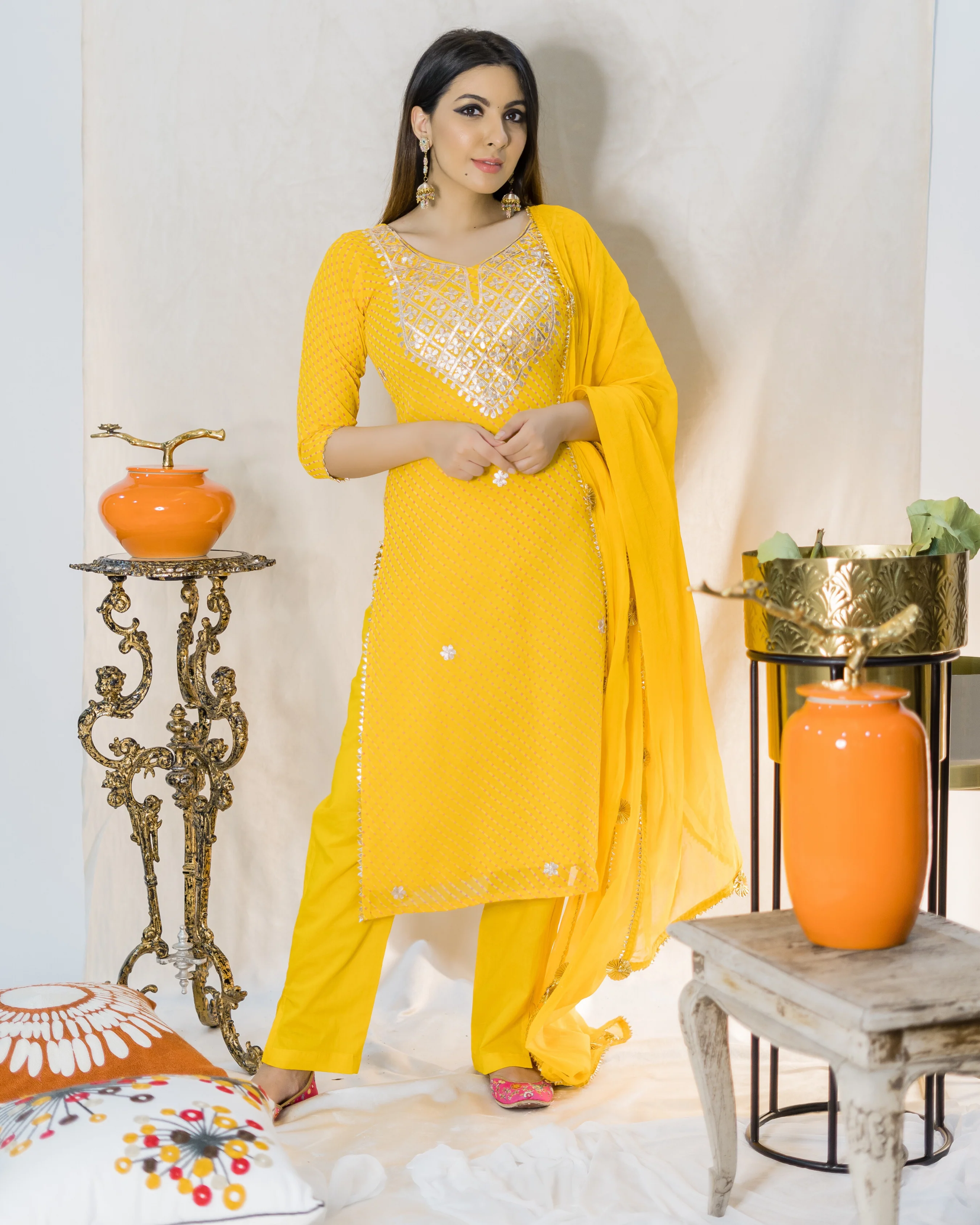 Begonia Leheriya Suit Set - Image 6
