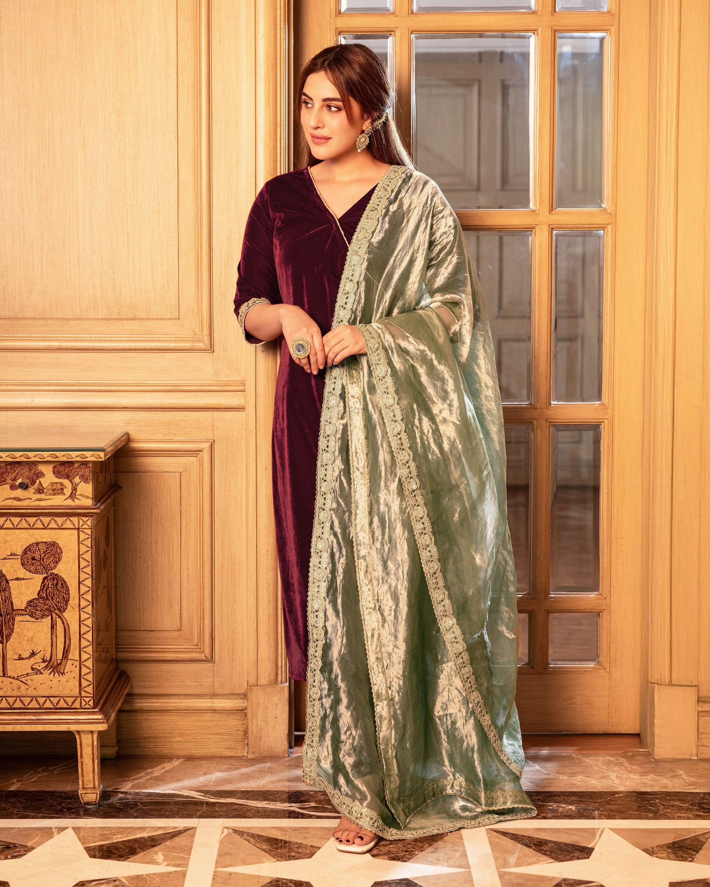 Behana Maroon Solid Velvet Suit Set - Image 3