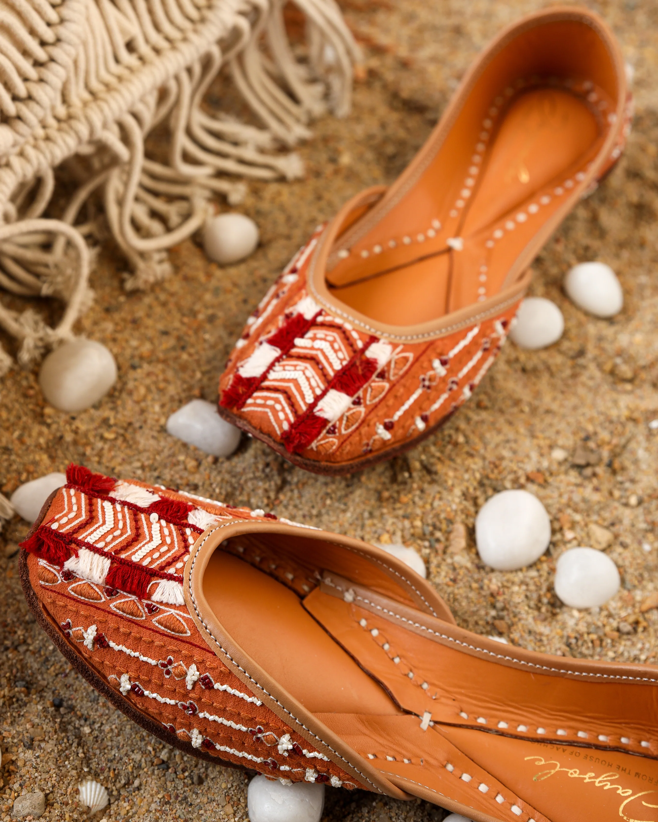Bellona Handcrafted Jutti - Image 7