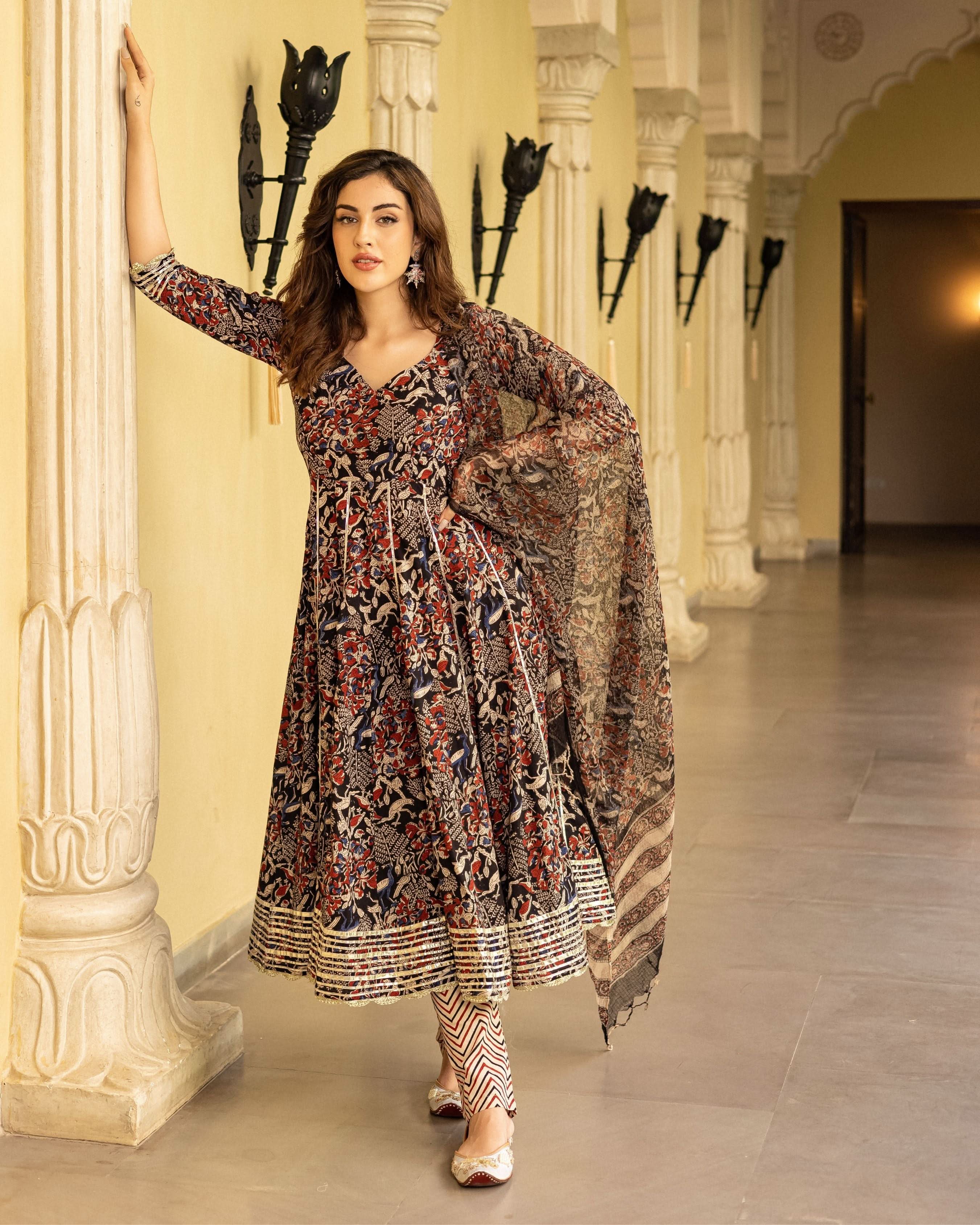 Bhoomi Handblock Gotapatti Suit Set - Image 6