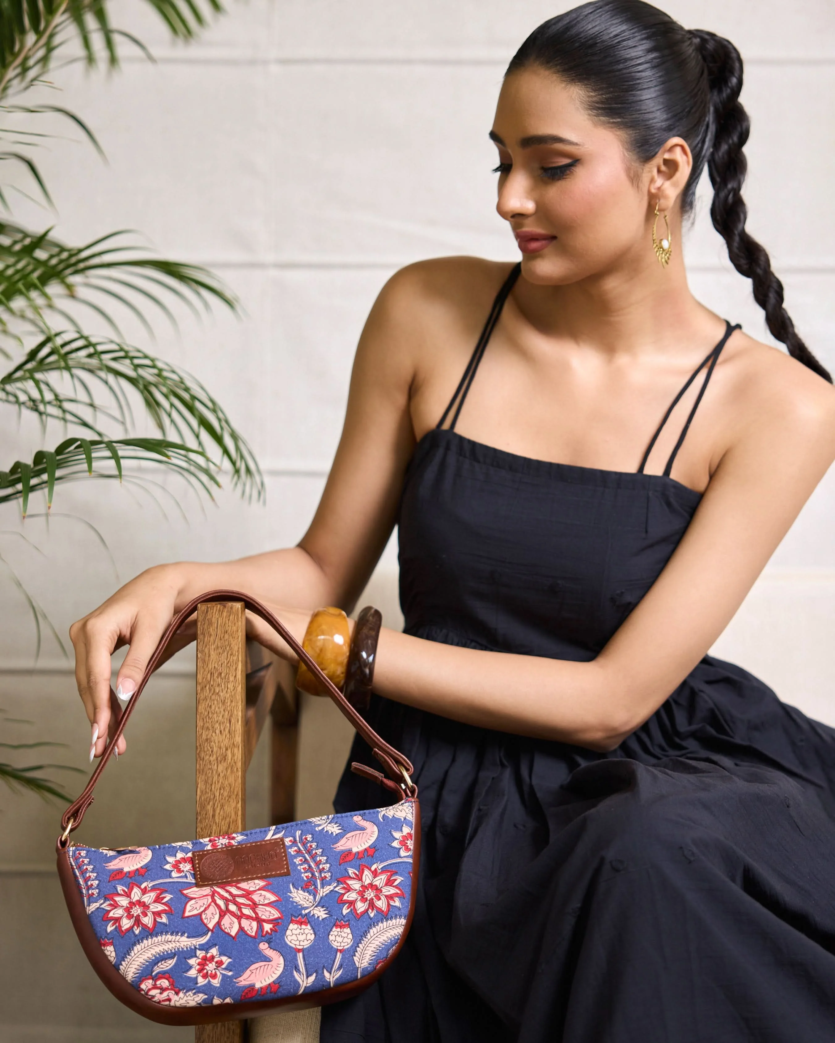 Bloomveil Blue Fanny Bag - Image 3