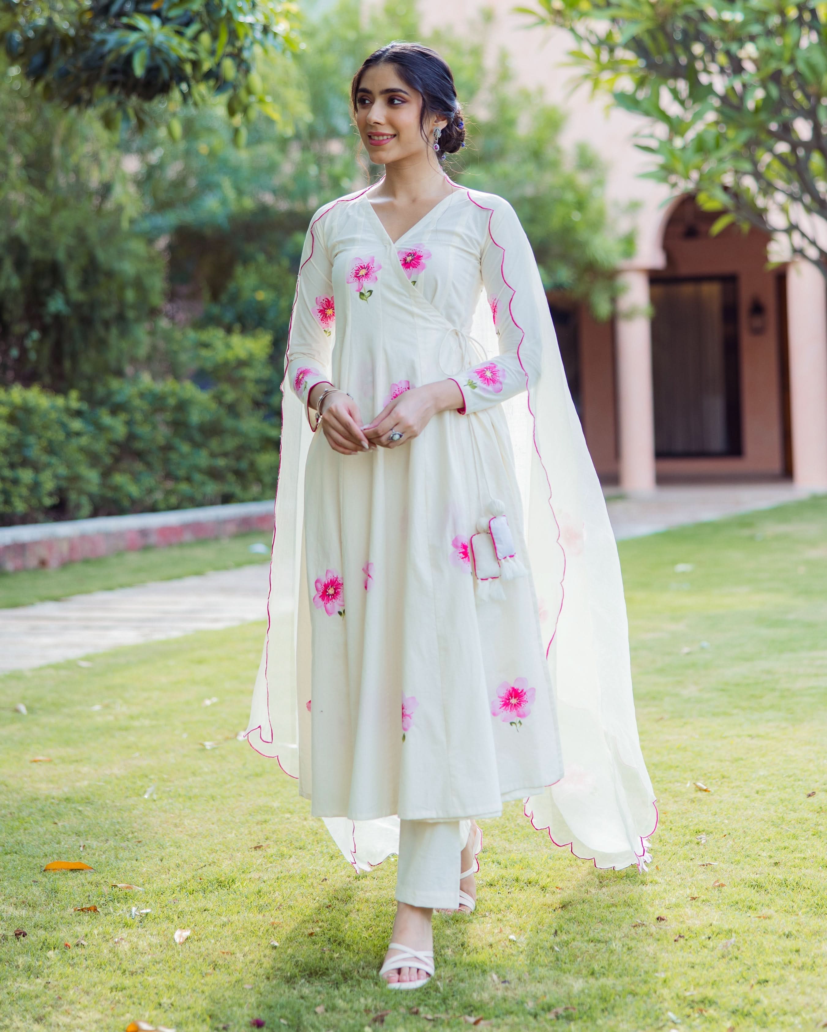 Breeze Cream Handpainted Cotton Suit Set - Image 2