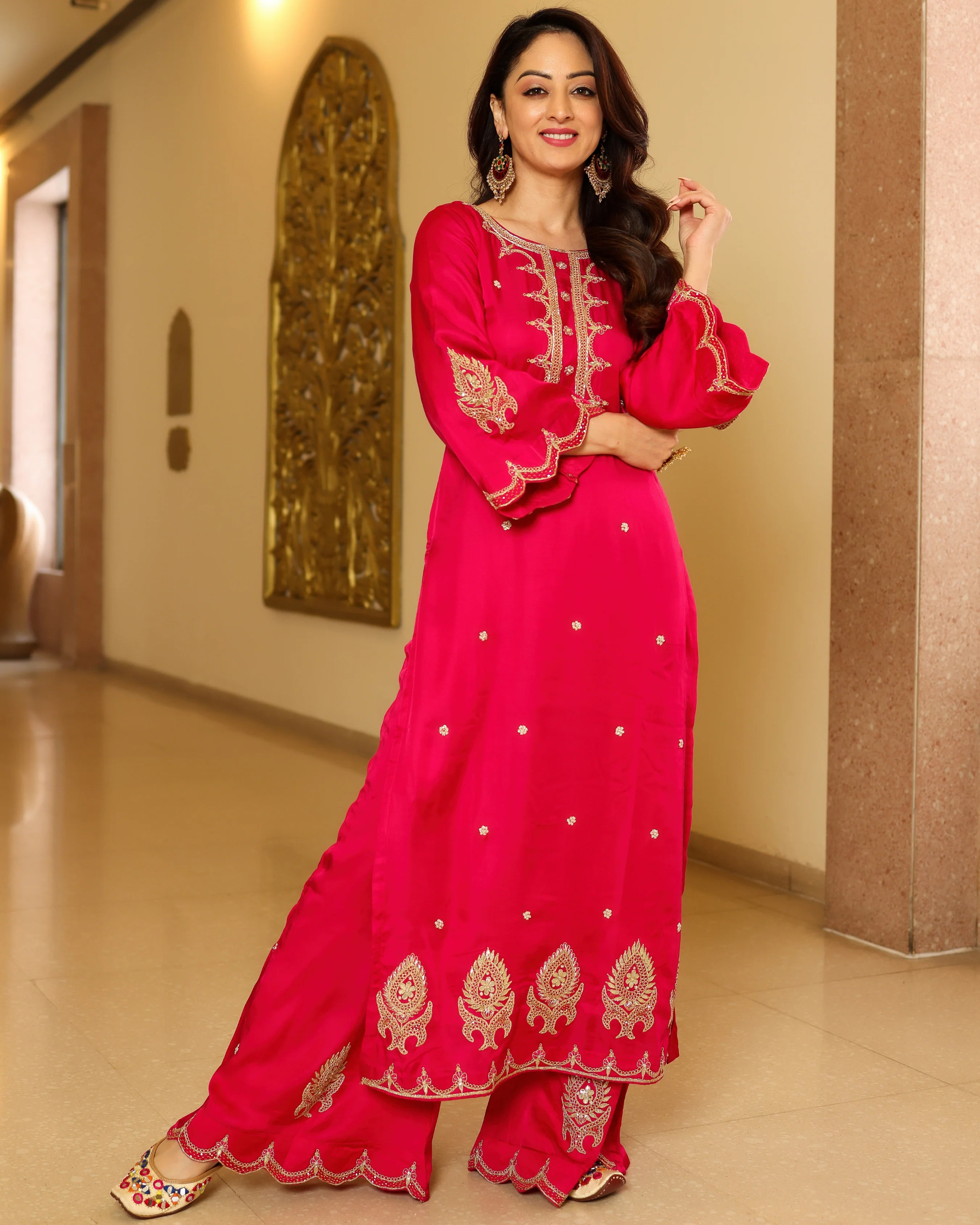 Bubbly Pink Handwork Kurta Set - Image 4