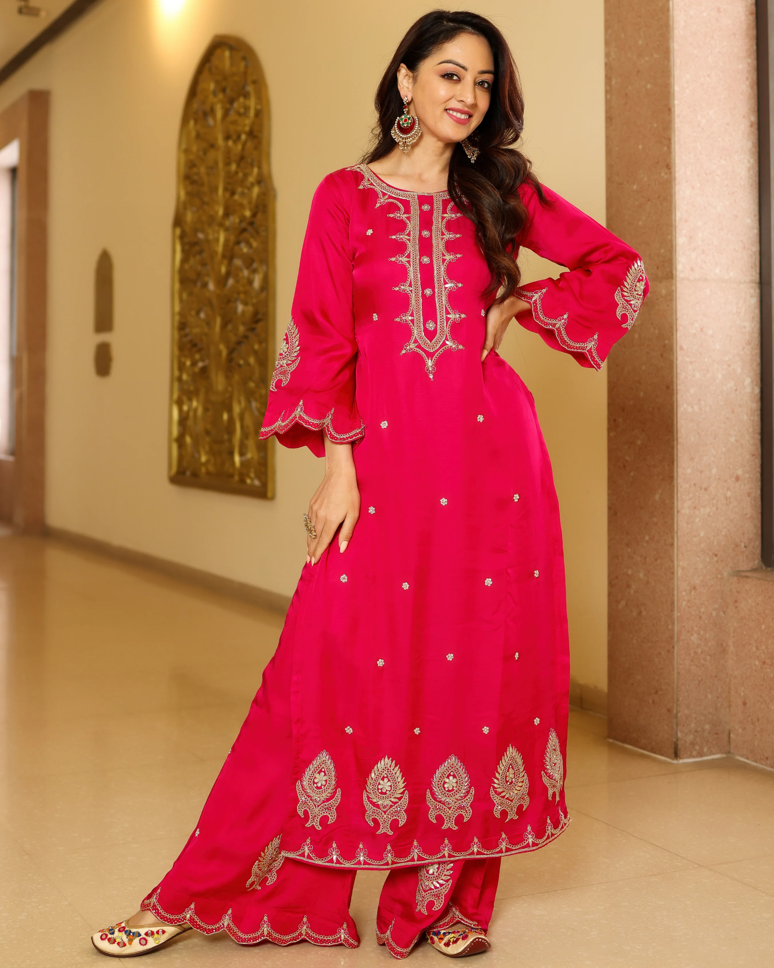 Bubbly Pink Handwork Kurta Set - Image 5