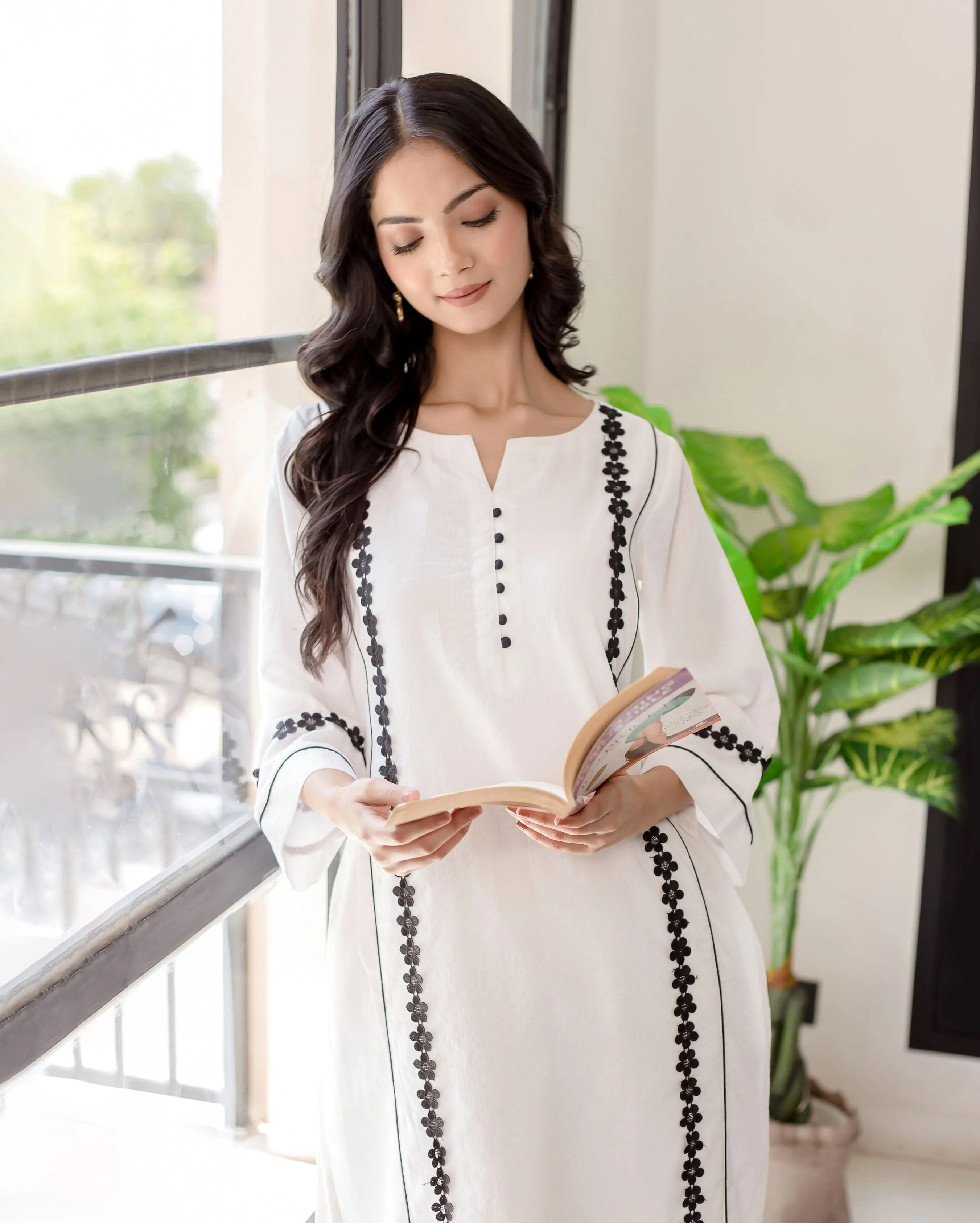 Calla White Solid Cotton Coord Set - Image 6