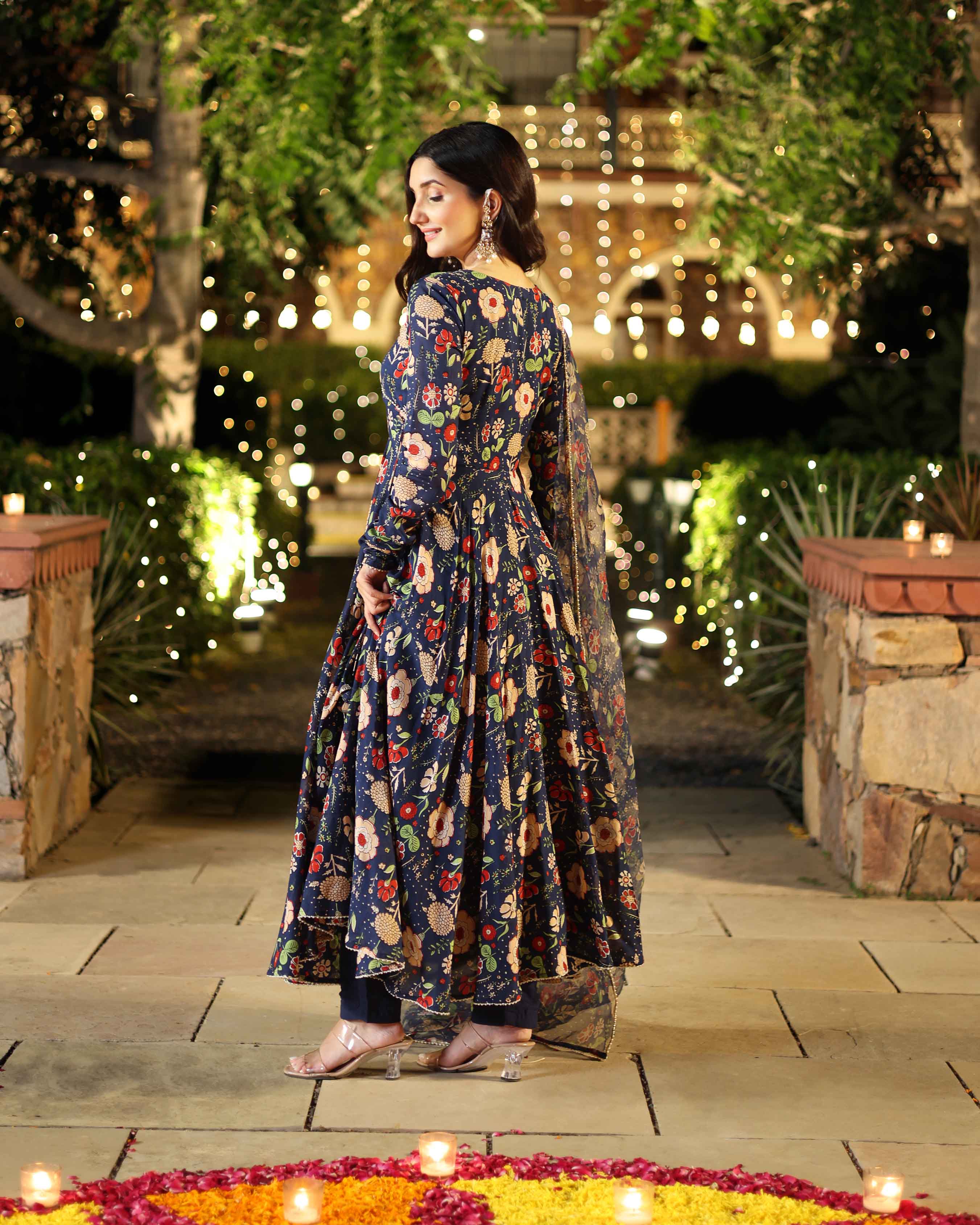 Cresty Blue Printed Muslin Suit Set - Image 6