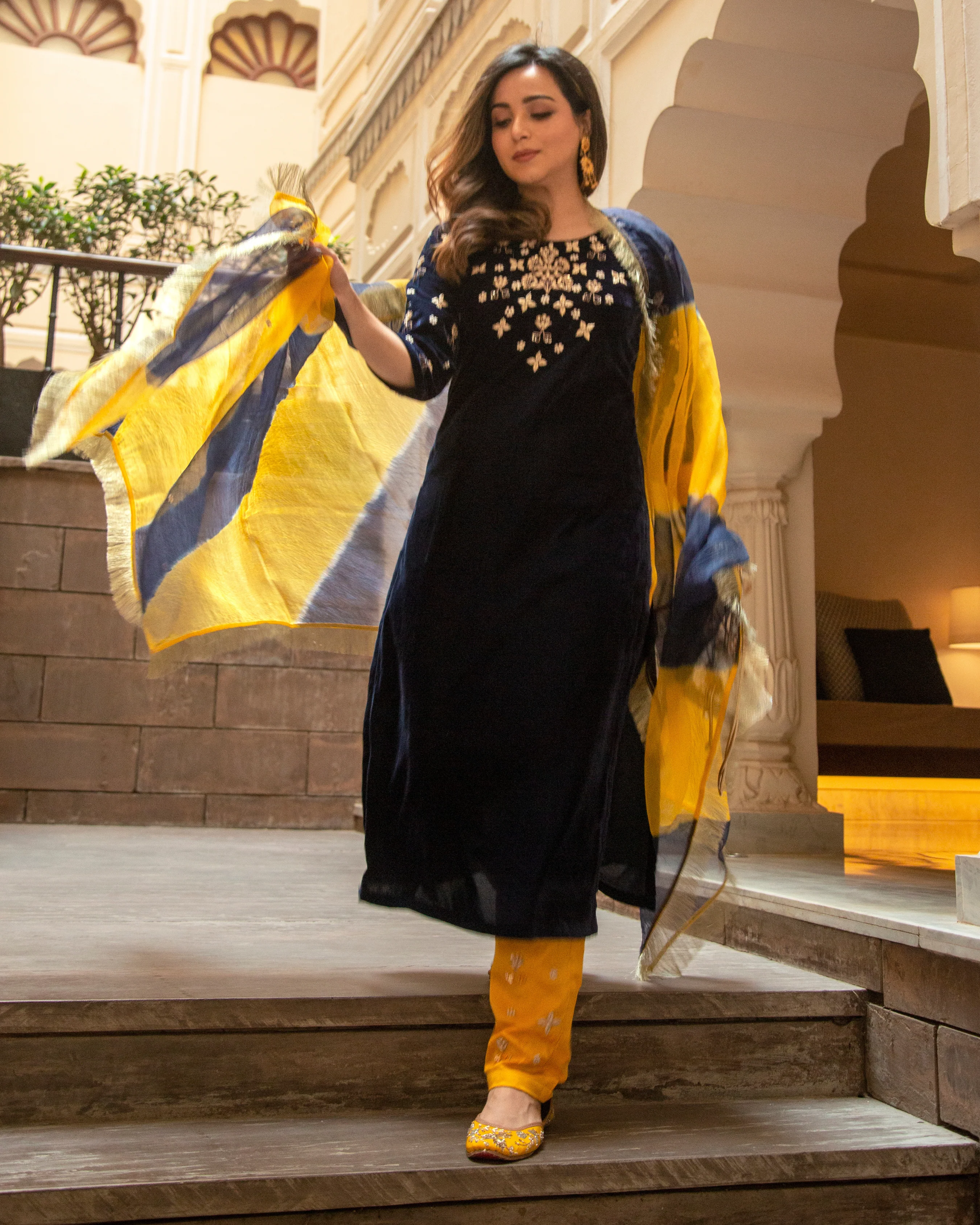 Dazzling Blue Velvet Handcrafted Suit Set - Image 4