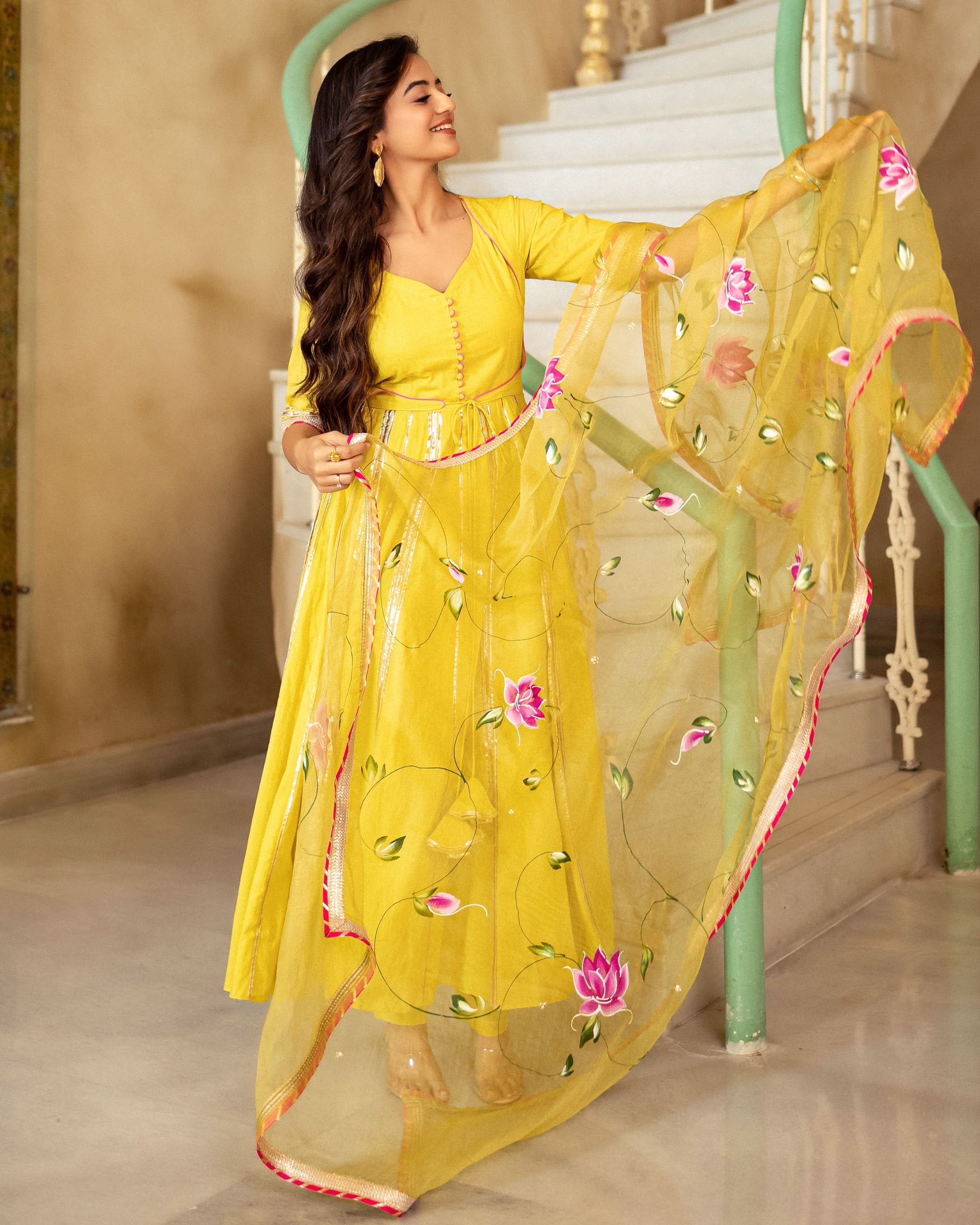 Dhanyasri Handpainted Suit Set - Image 2