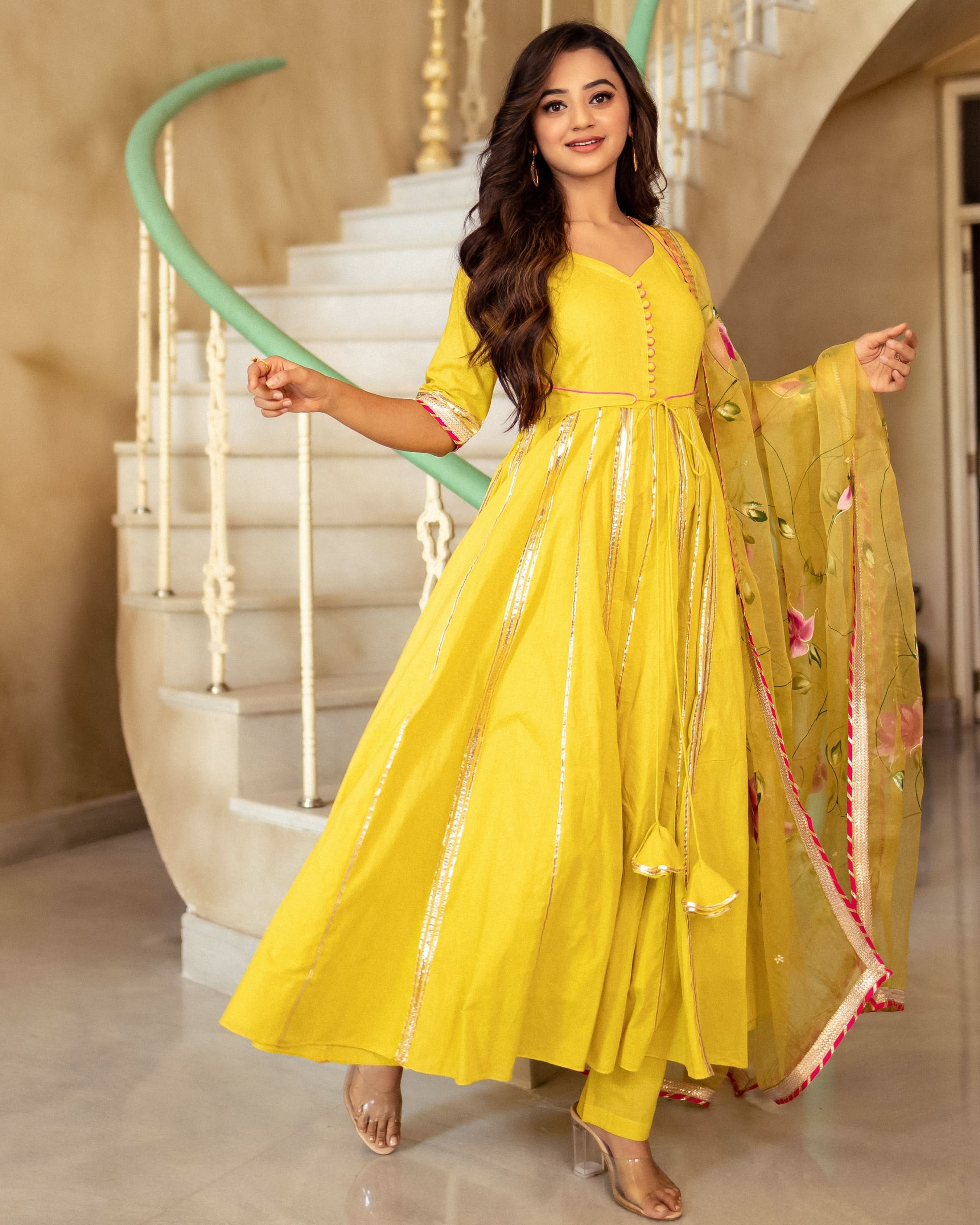 Dhanyasri Handpainted Suit Set - Image 9