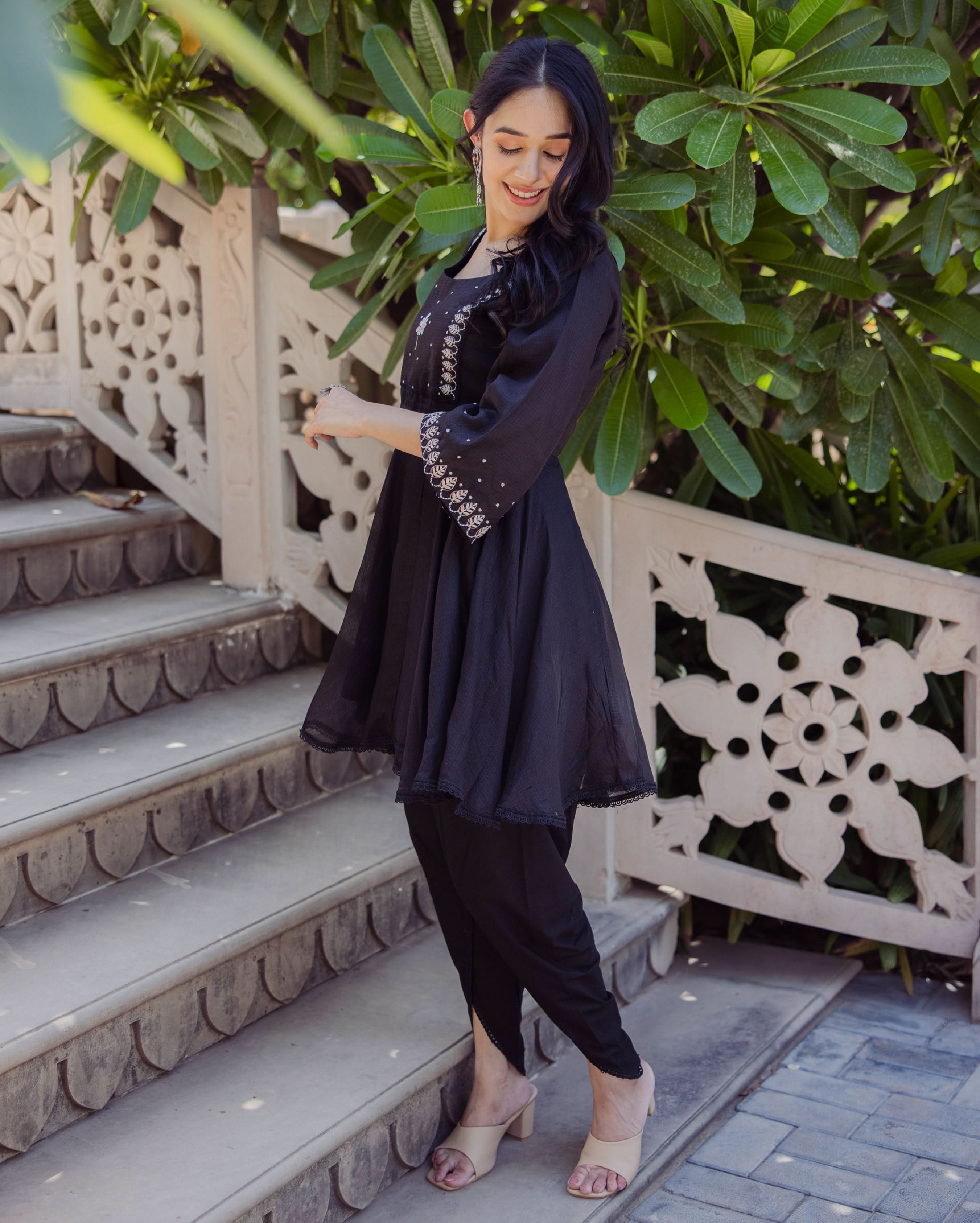 Enchanted Leaf Black Embroidered Doria Coord Set - Image 3