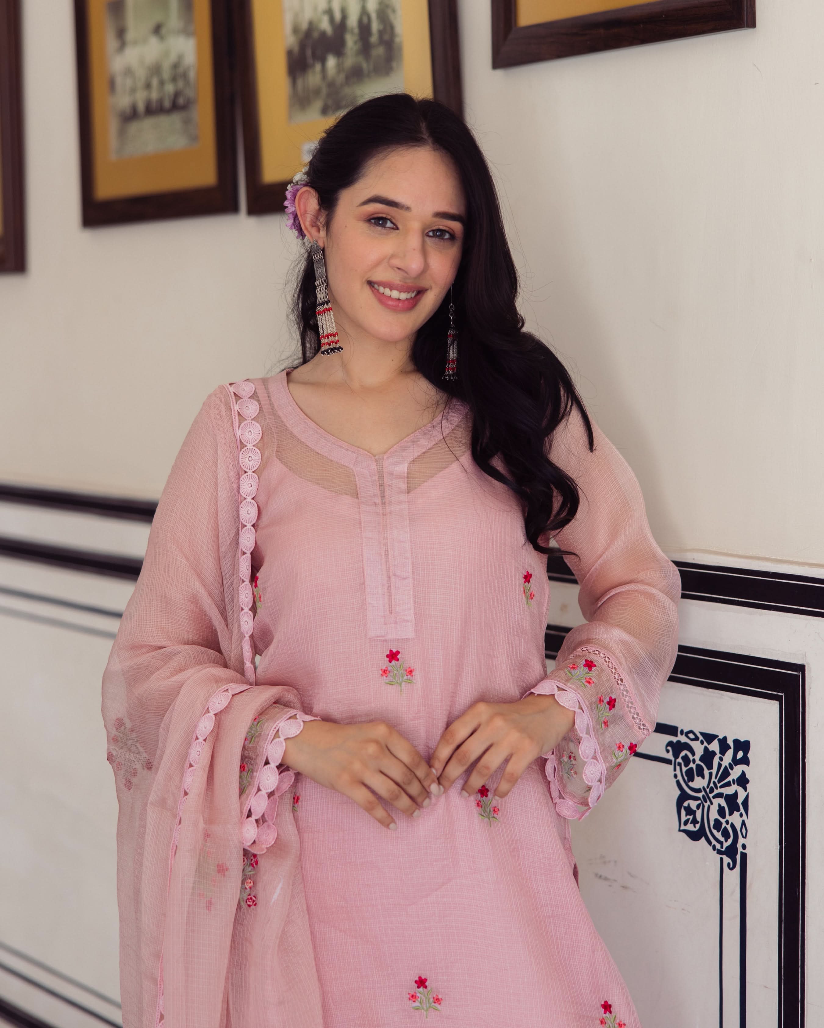 Flashy Pink Embroidered Doria Suit Set - Image 5