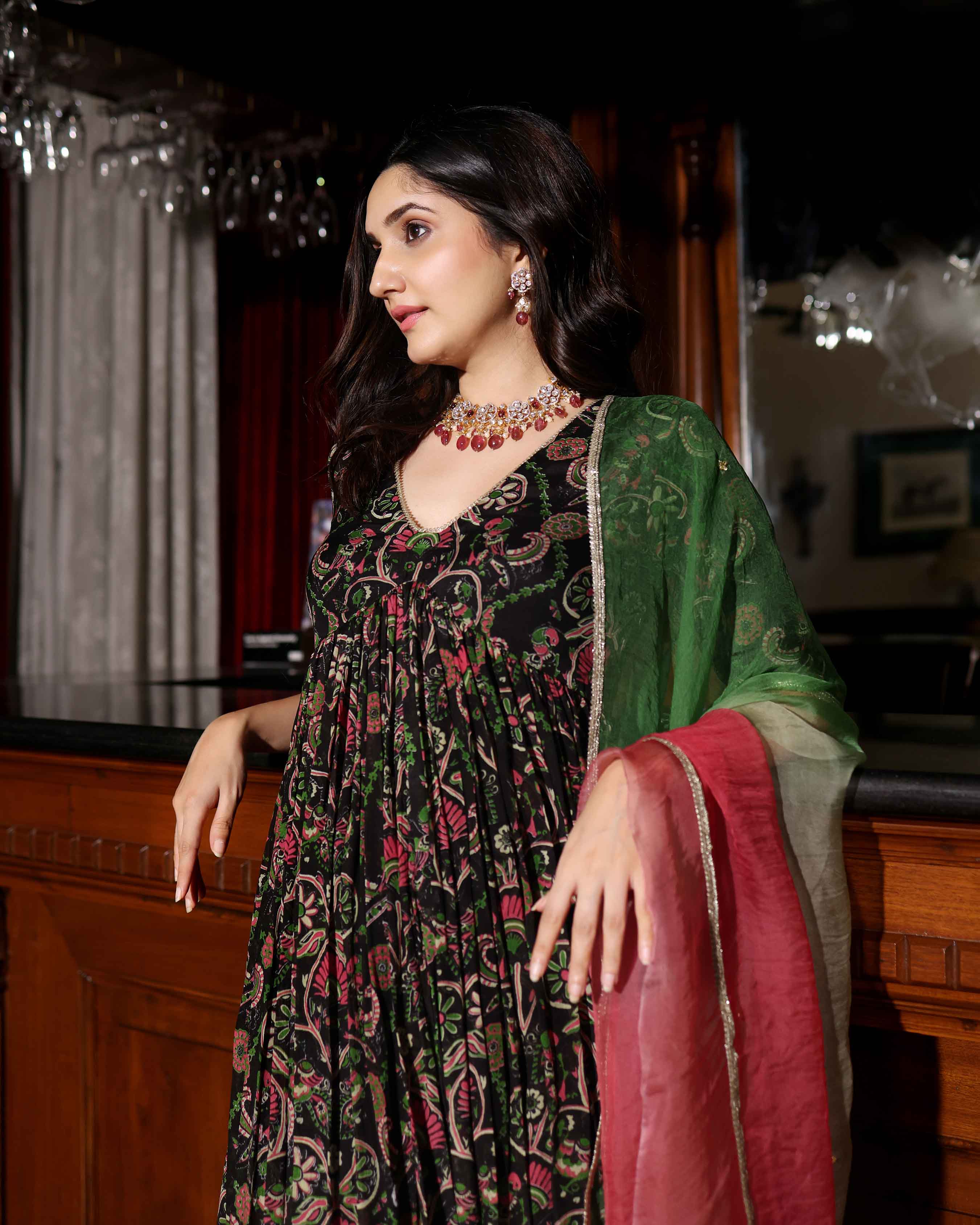 Florris Mush Black Printed Chinon Suit Set - Image 7