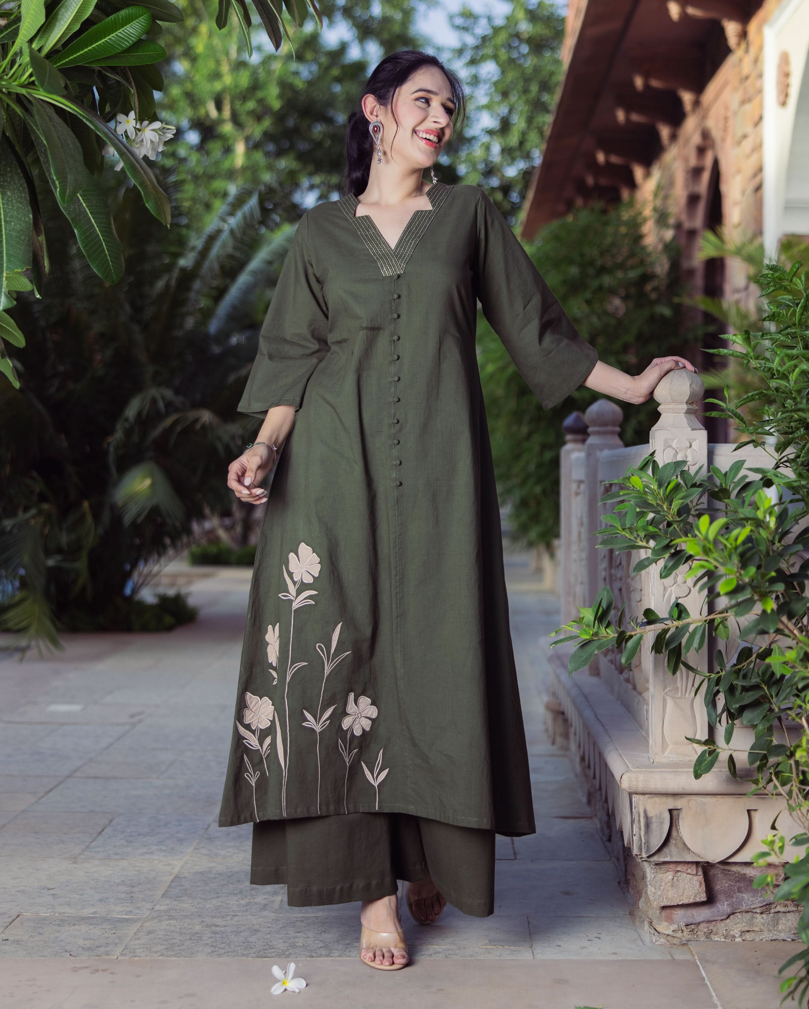 Forest Green Embroidered Cotton Kurta Set - Image 2