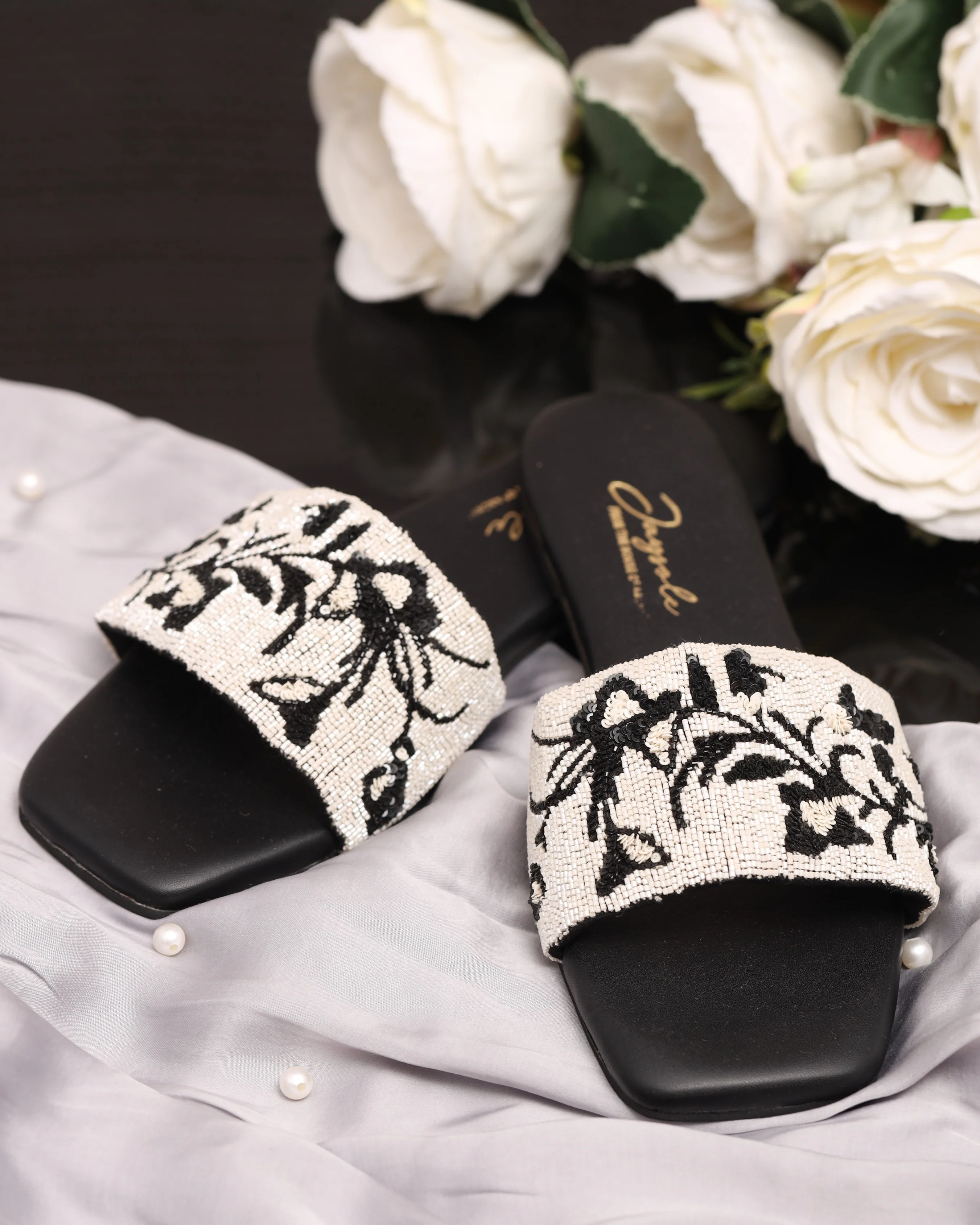 Gonzo Handcrafted Flats - Image 5