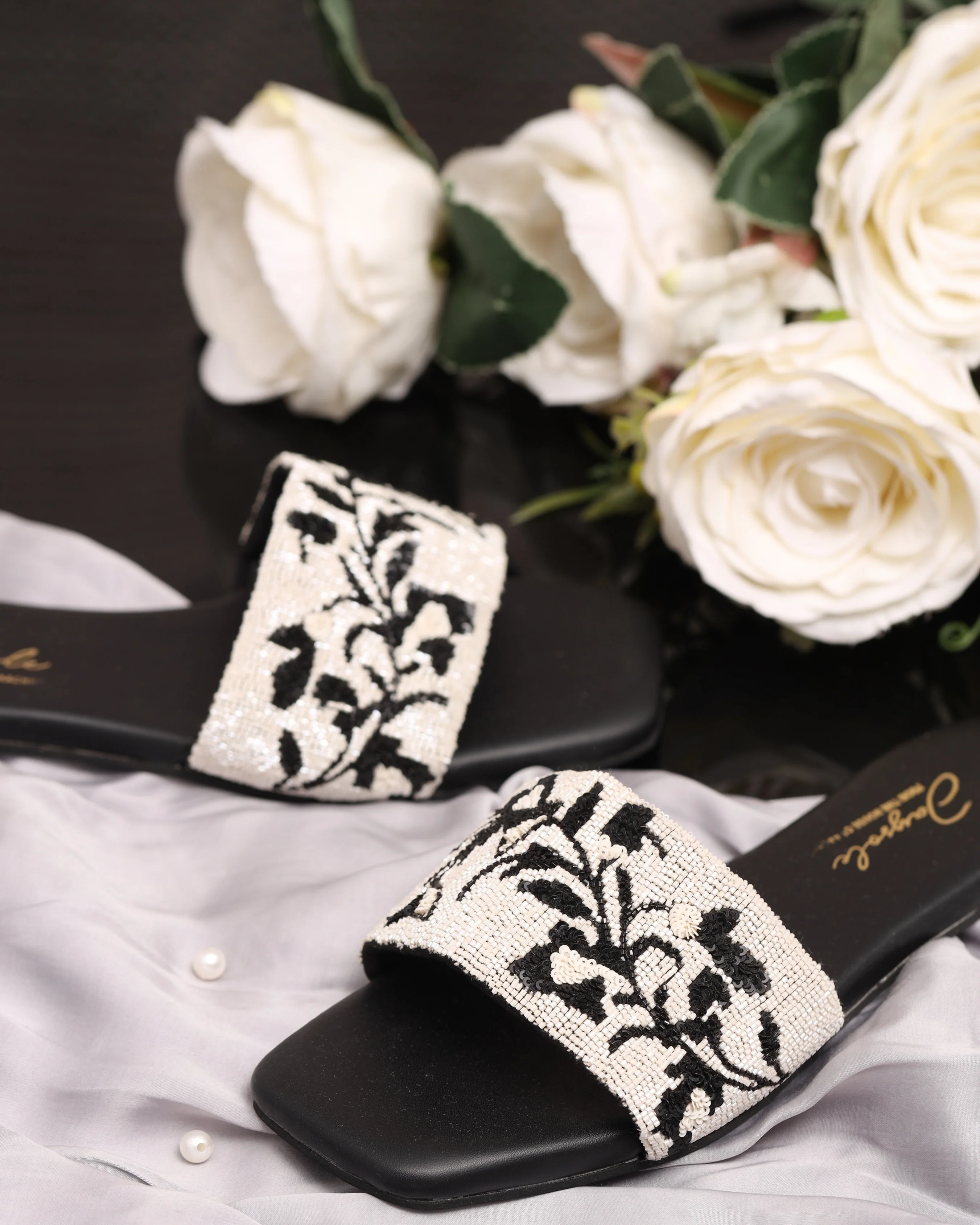 Gonzo Handcrafted Flats - Image 9