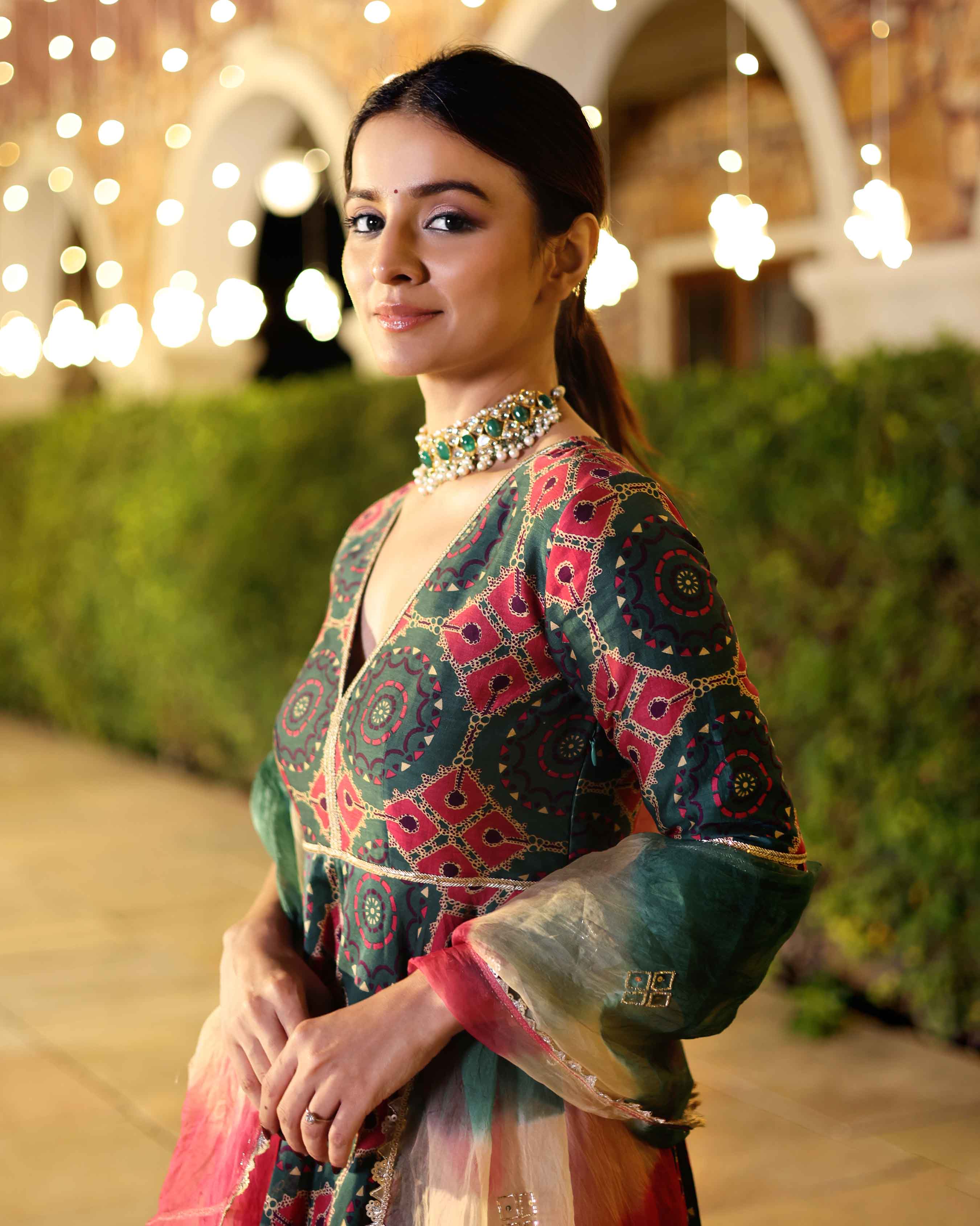 Green Enigma Delight Printed Chanderi Suit Set - Image 6