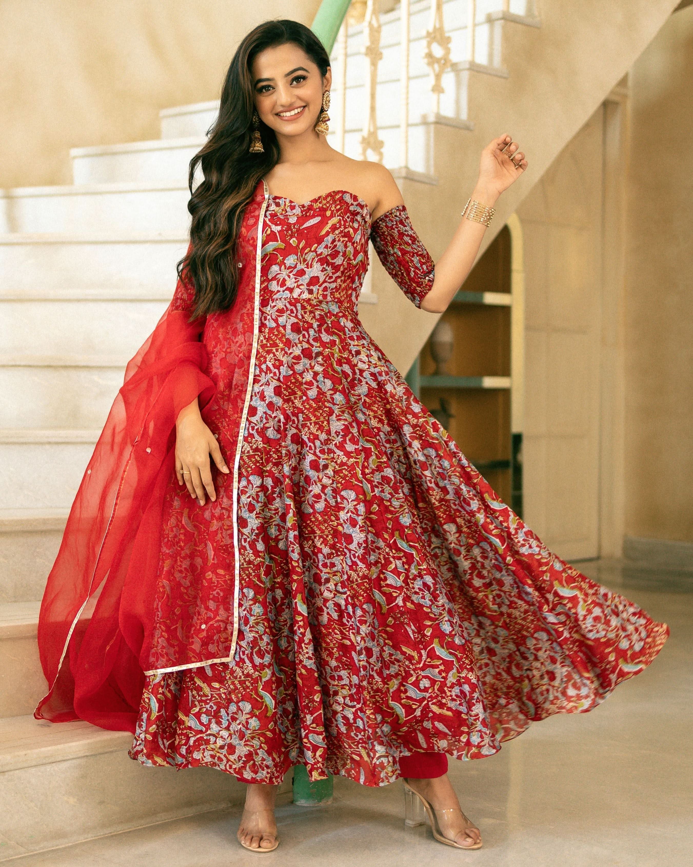 Gulaabo Chanderi Suit Set - Image 3