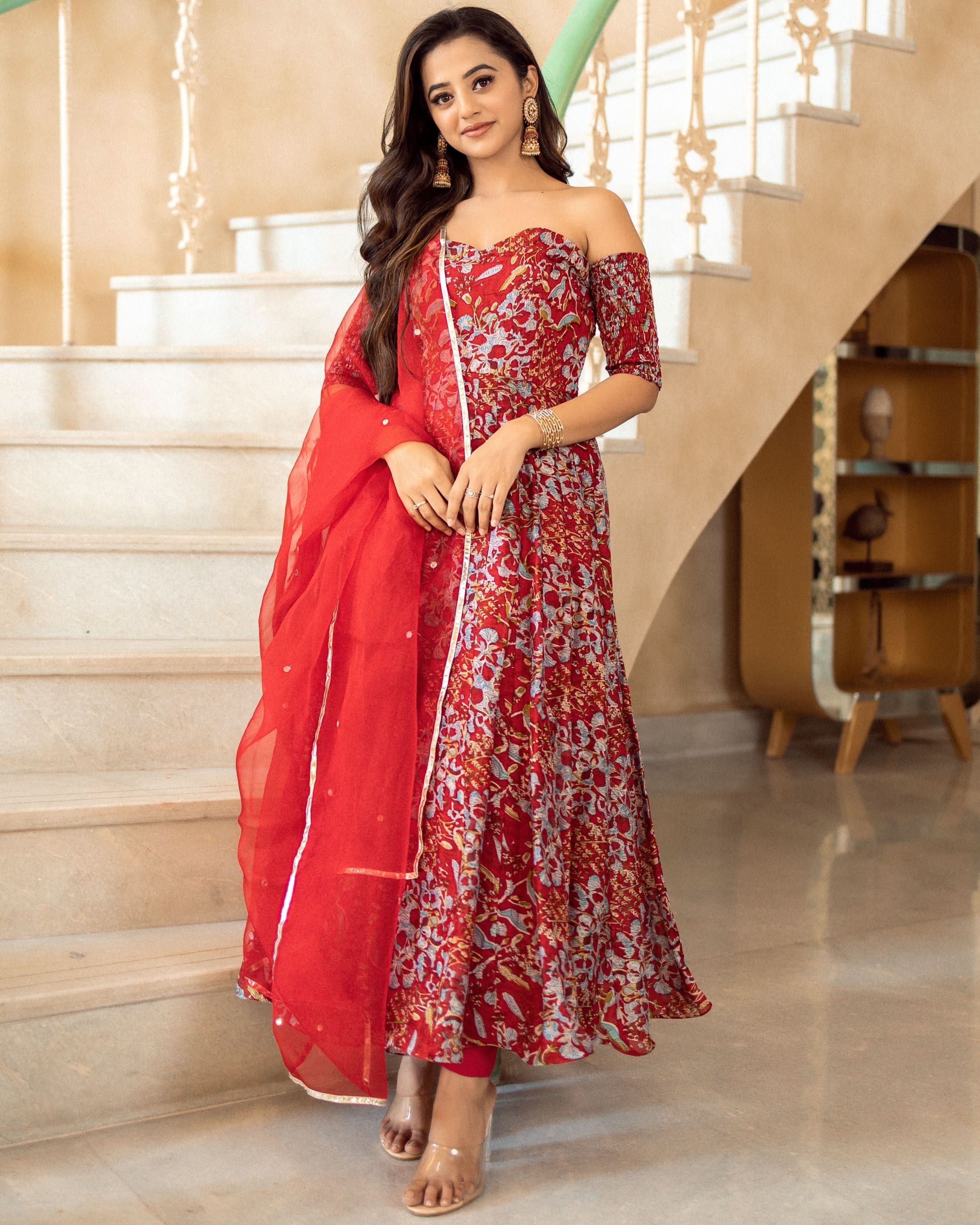 Gulaabo Chanderi Suit Set - Image 4