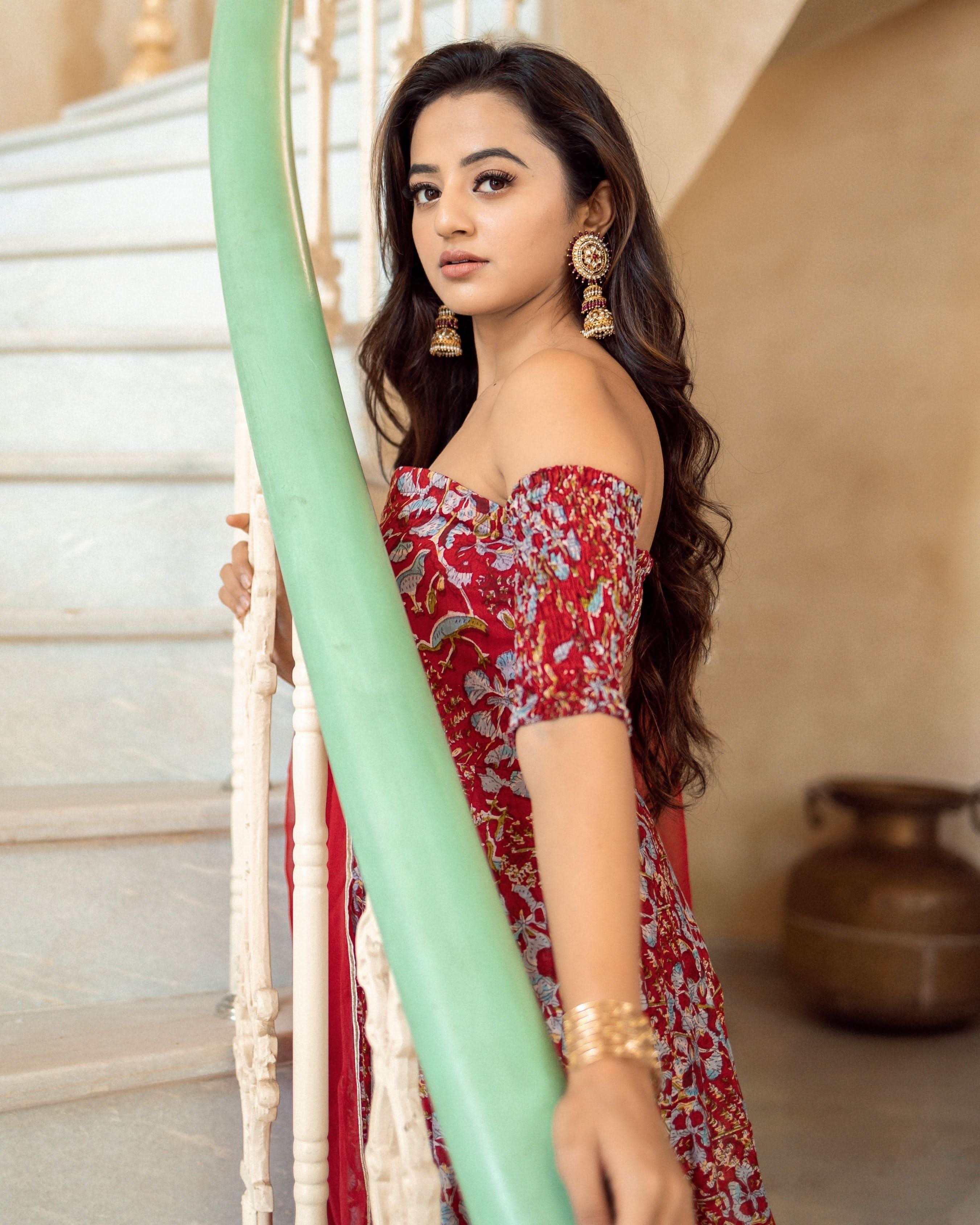 Gulaabo Chanderi Suit Set - Image 9