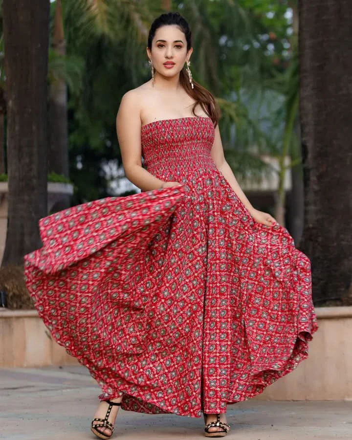 Honey Crisp Smocked Cotton Dress - Image 12