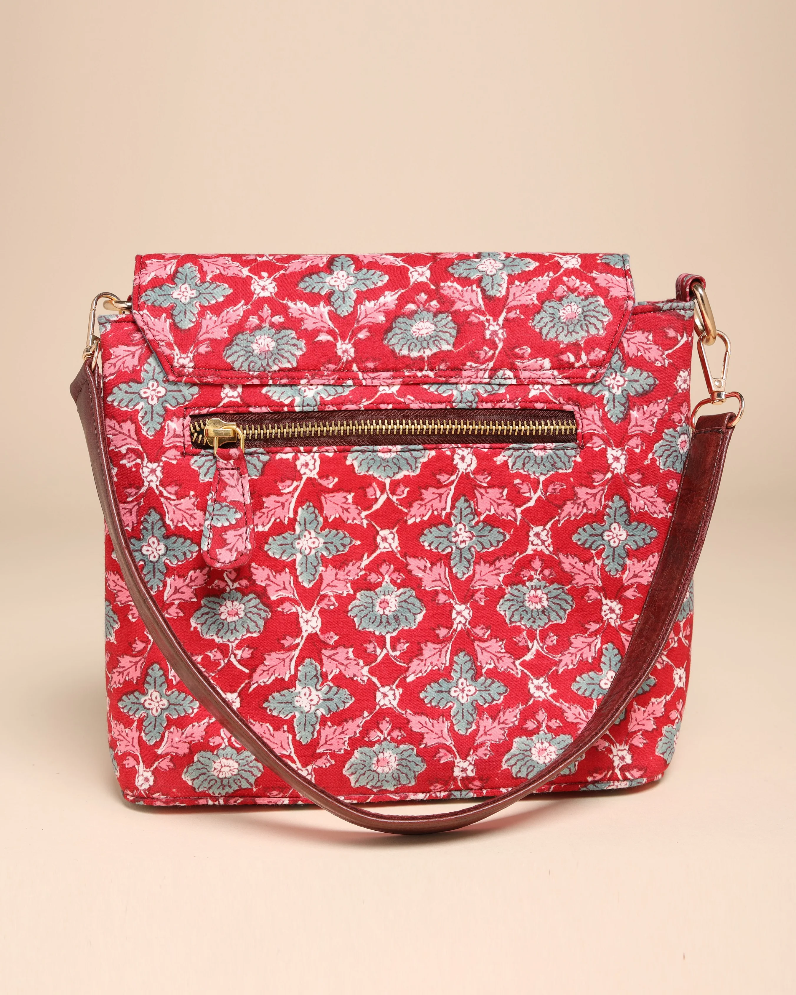 Honeycrisp Cotton Blockprinted Medium Shoulder Bag - Image 3