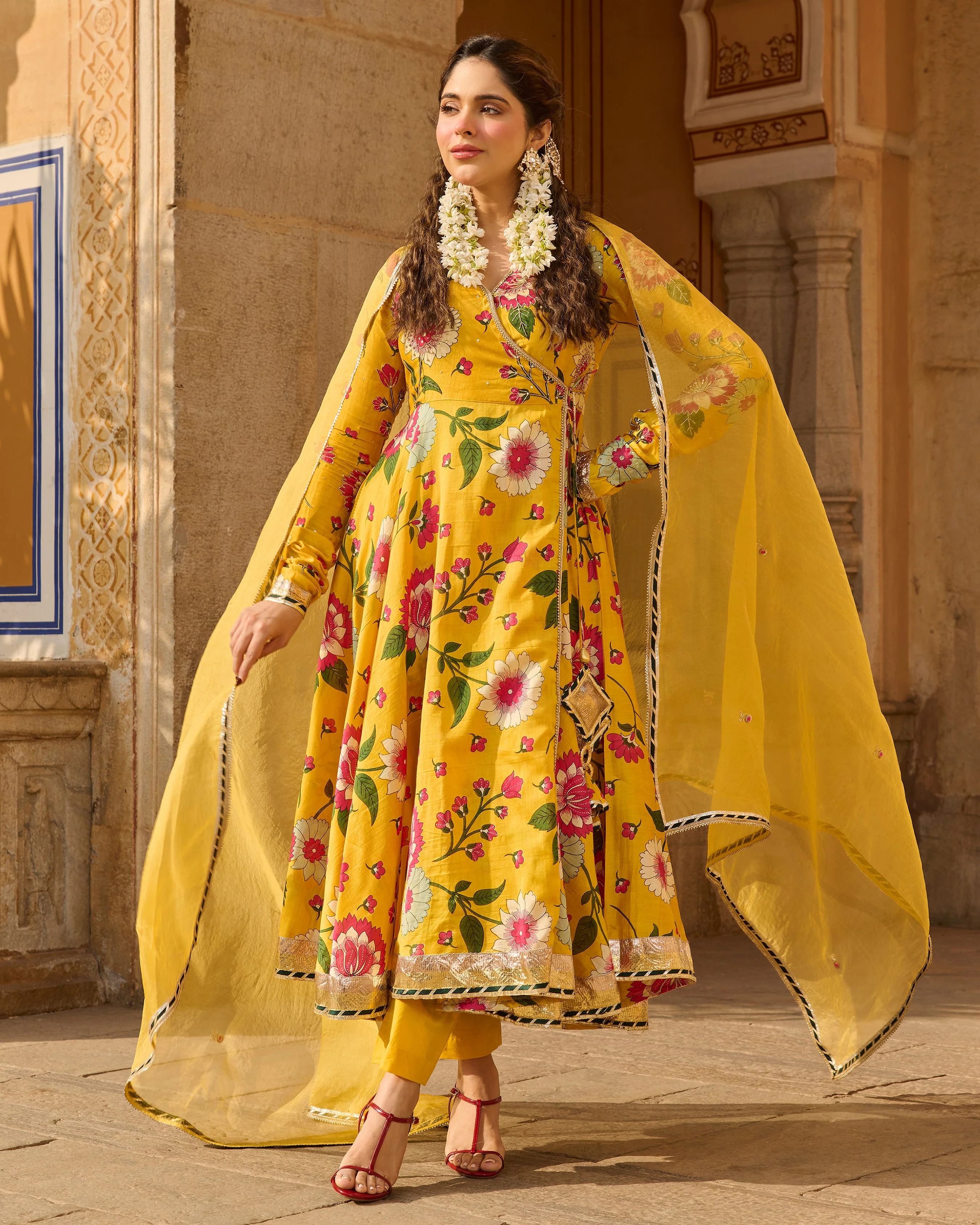 Iltija Yellow Printed Chanderi Suit Set - Image 2