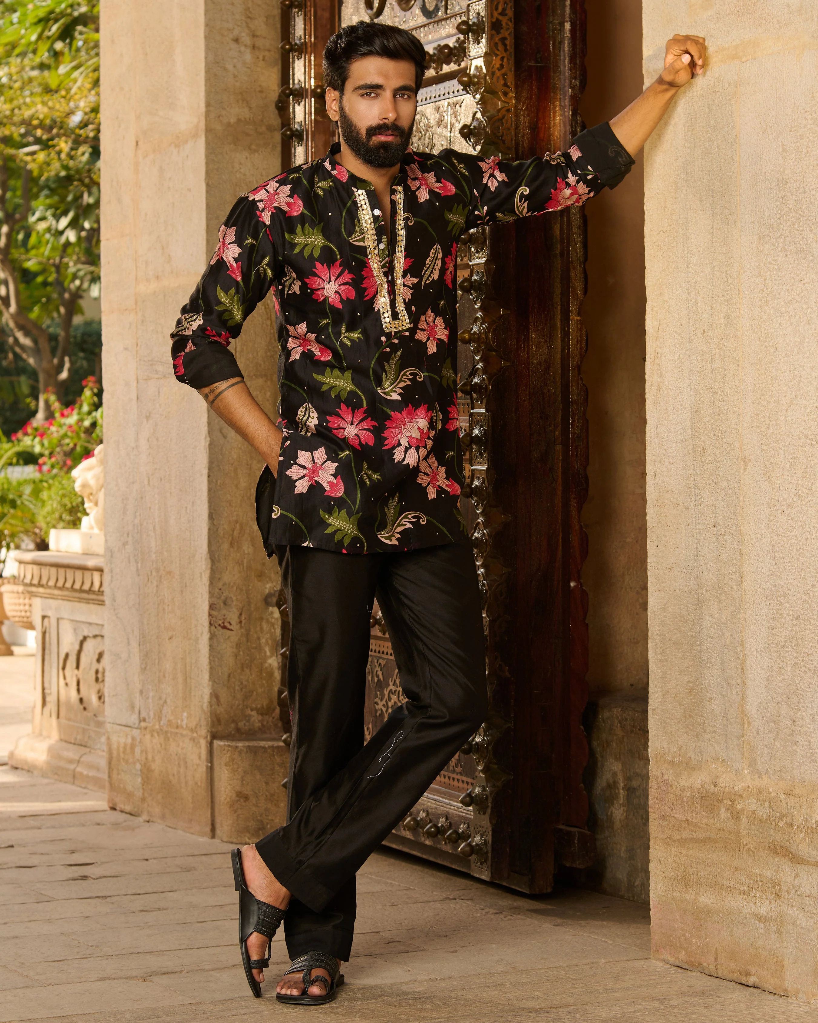 Keshav Black Printed Chanderi Kurta - Image 3