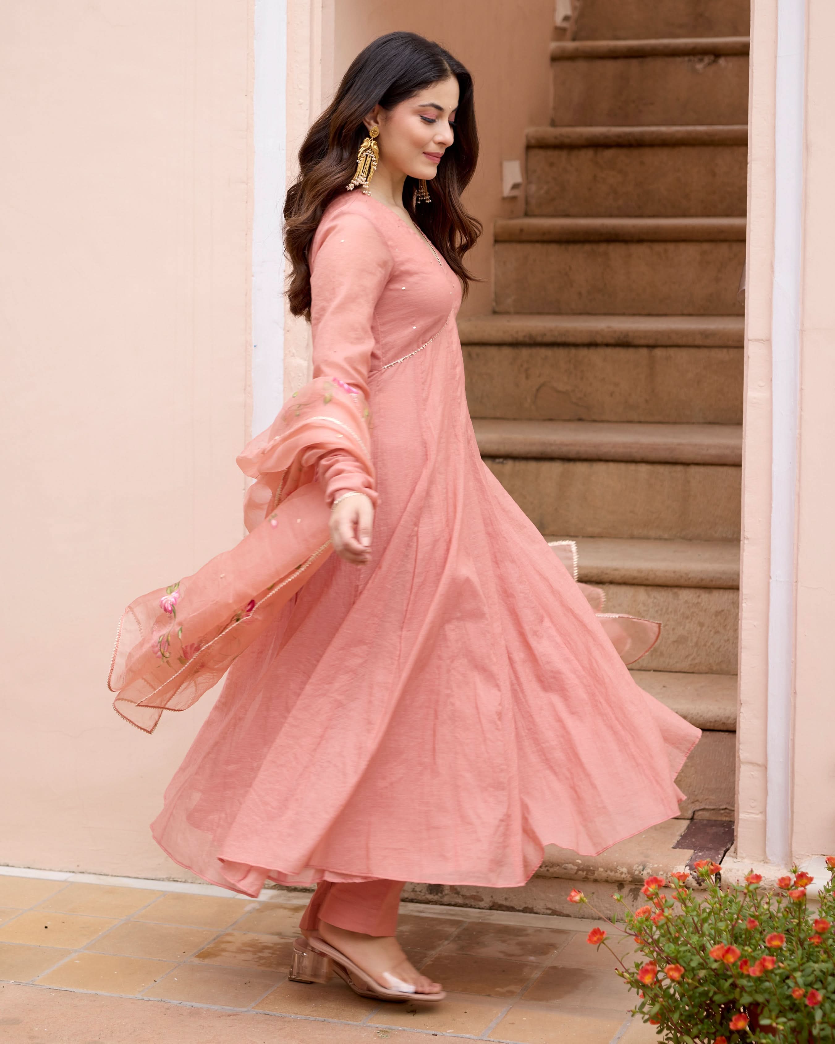 Kunda Peach Handpainted Chanderi Suit Set - Image 4