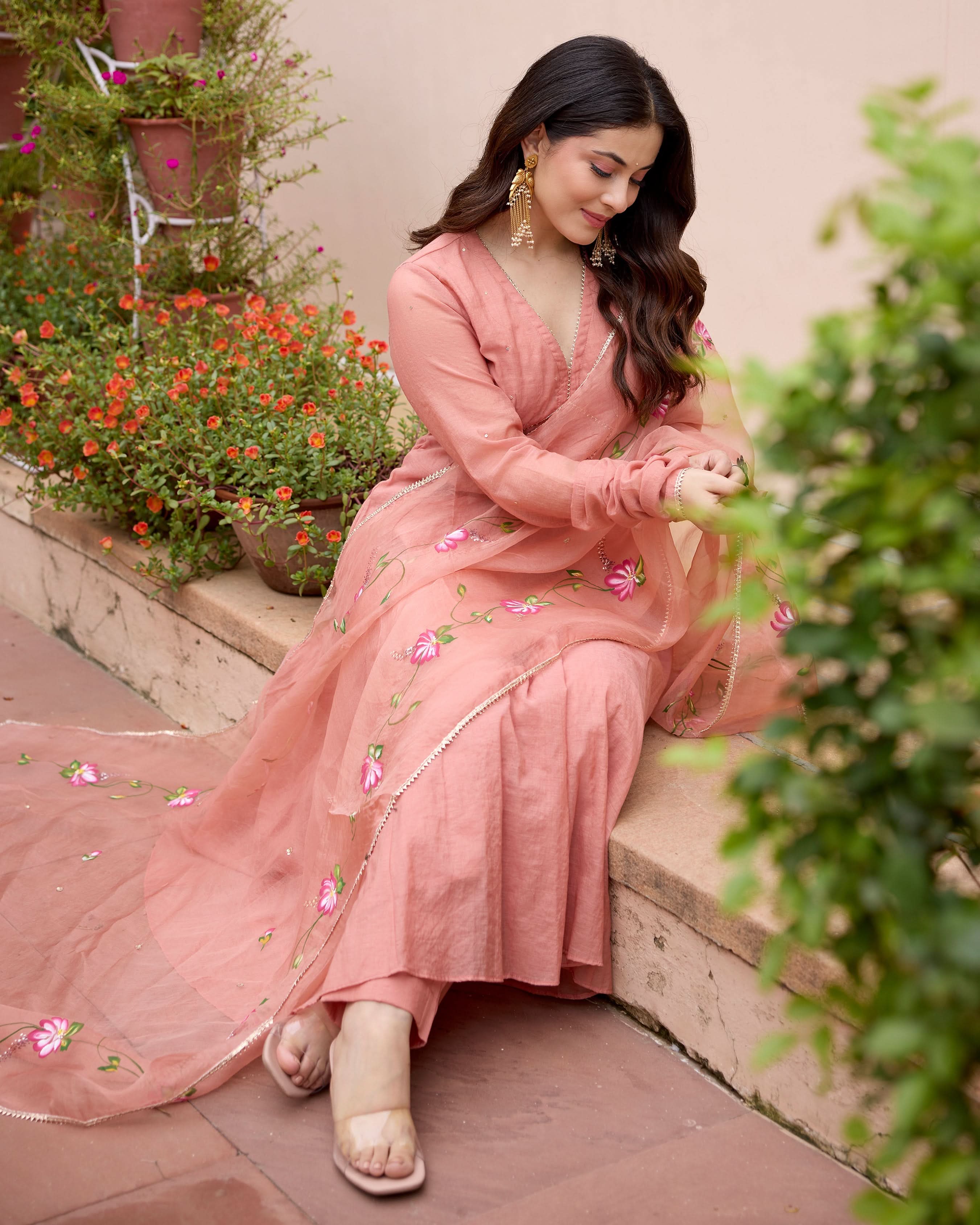 Kunda Peach Handpainted Chanderi Suit Set - Image 5