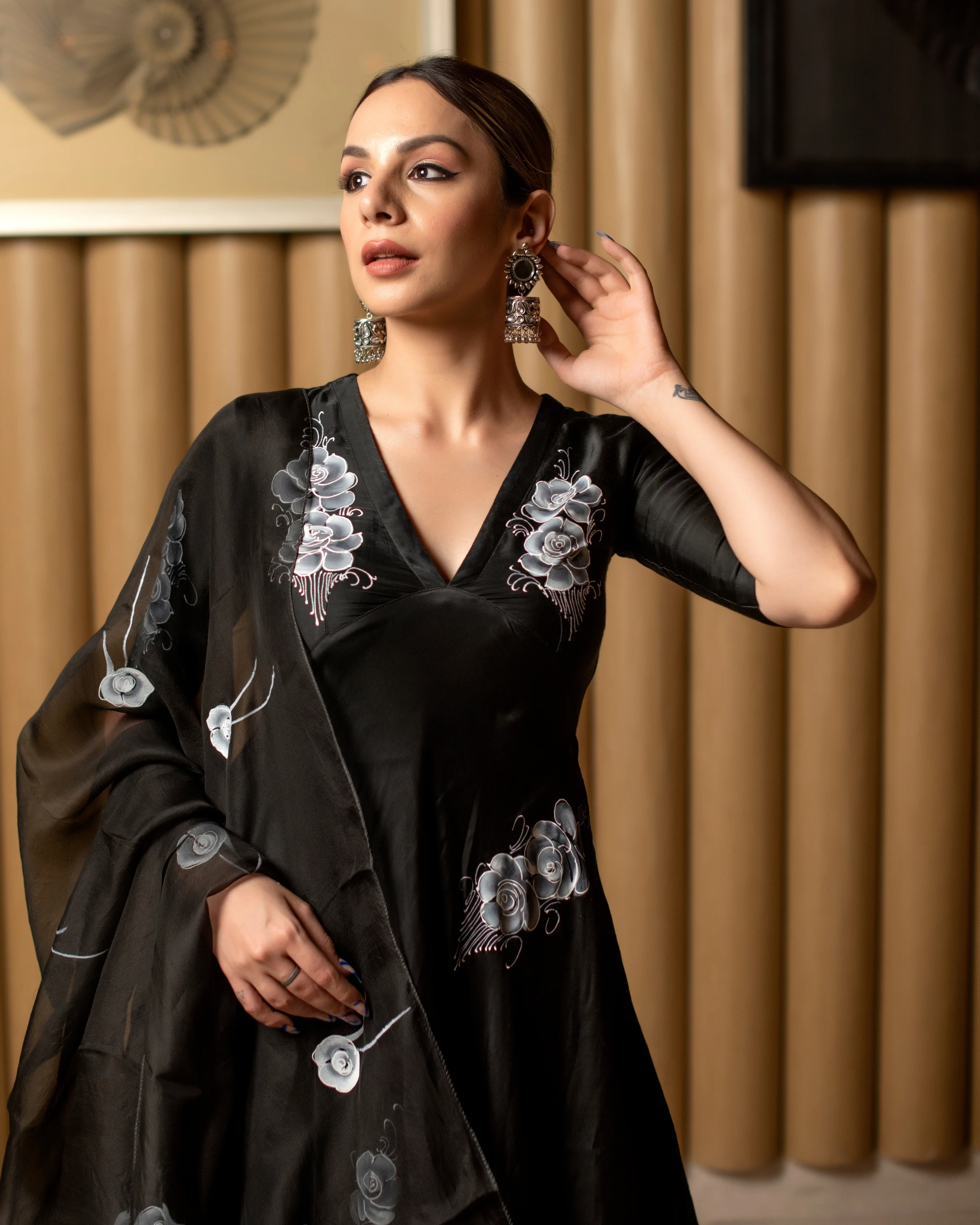 Leather Black Handpainted Suit Set - Image 3