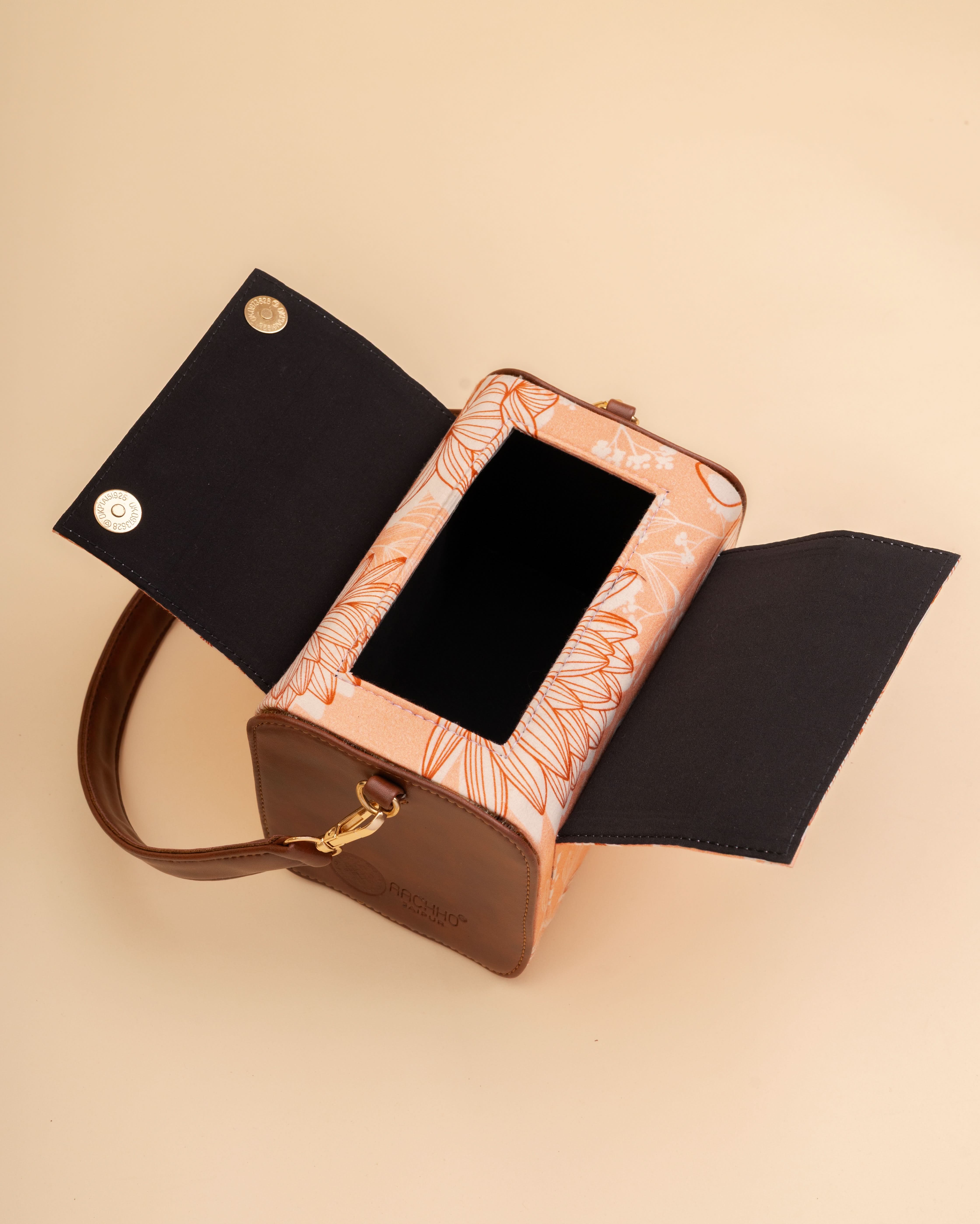 Lunaria Peach Satchel Bag - Image 6