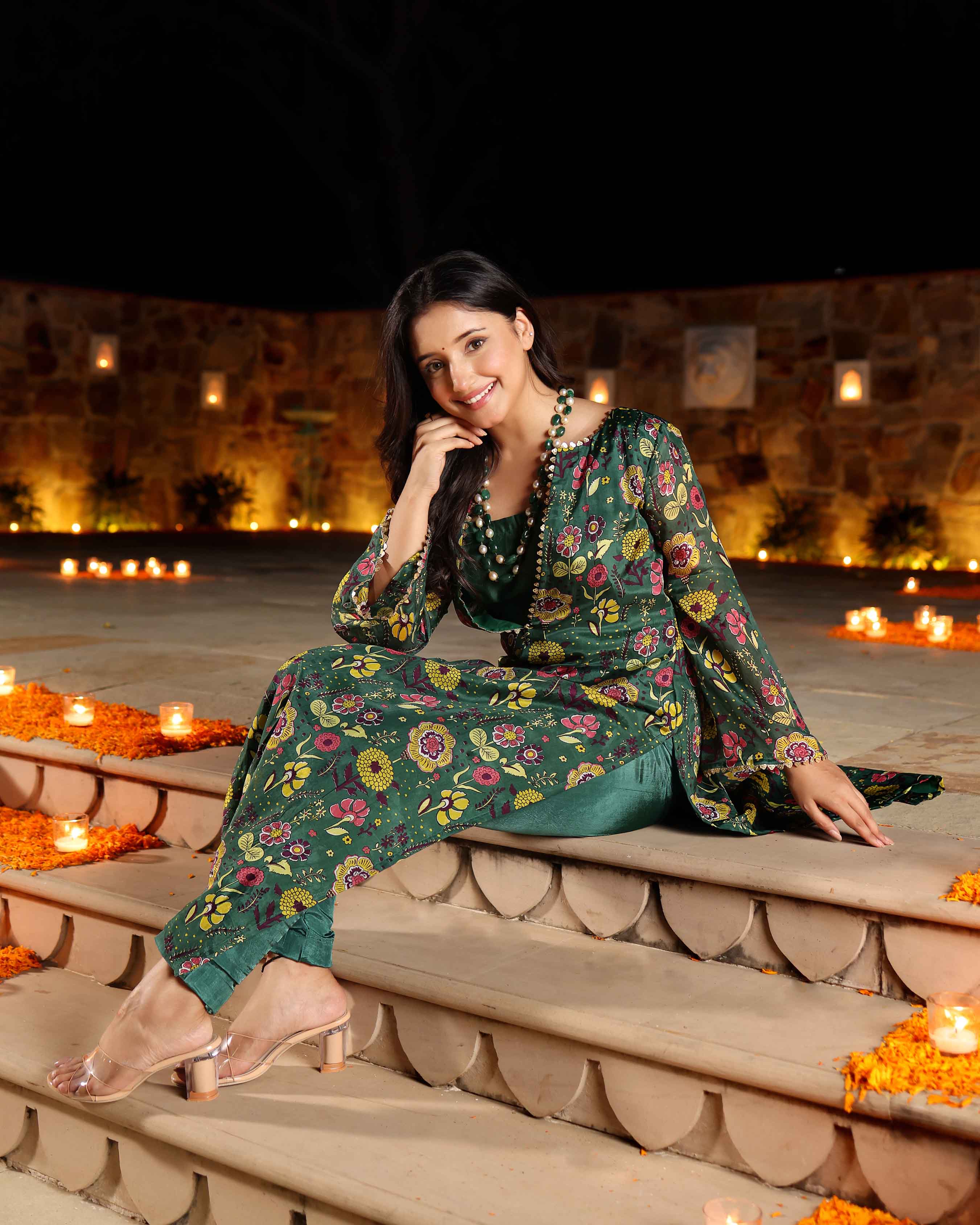 Mahsa Green Printed Silk Kurta Set - Image 5