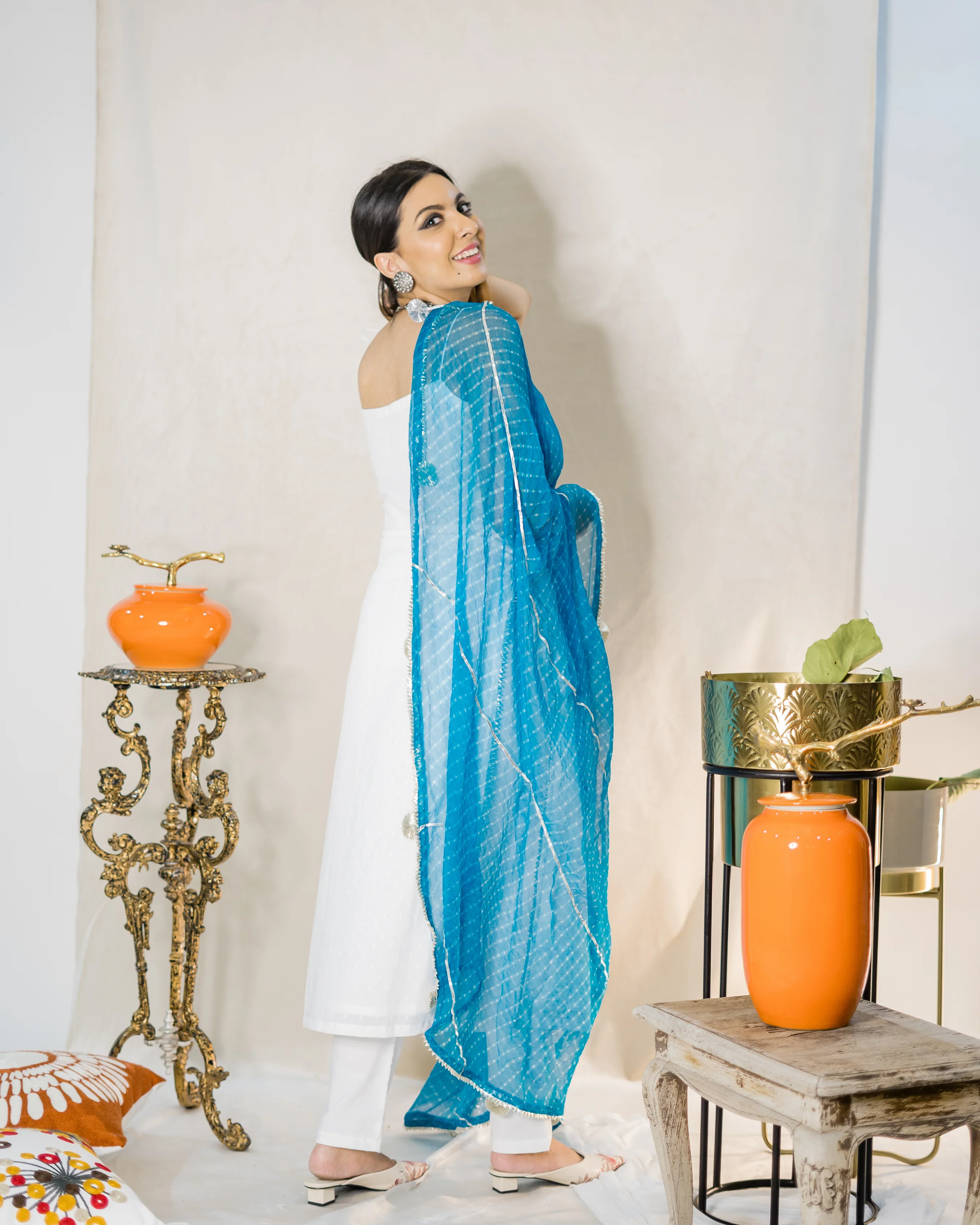 Malibu Leheriya Suit Set - Image 6