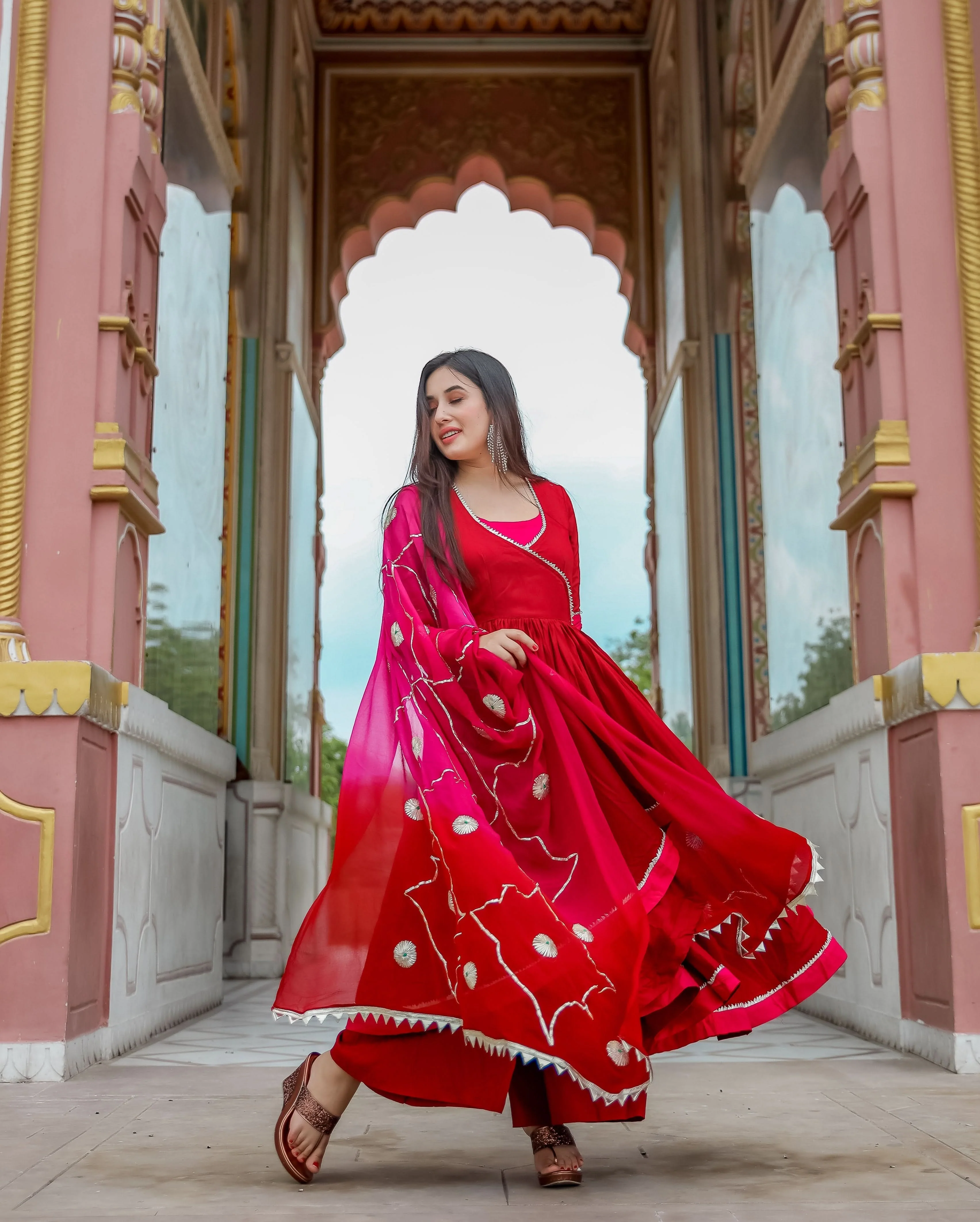 Maroon Pink Gotapatti Suit Set - Image 5
