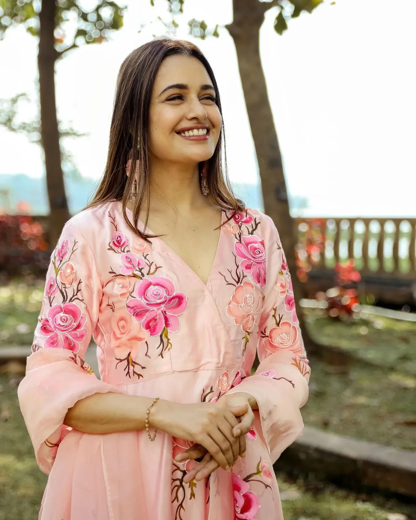 Moss Peach Handpainted Suit Set - Image 9