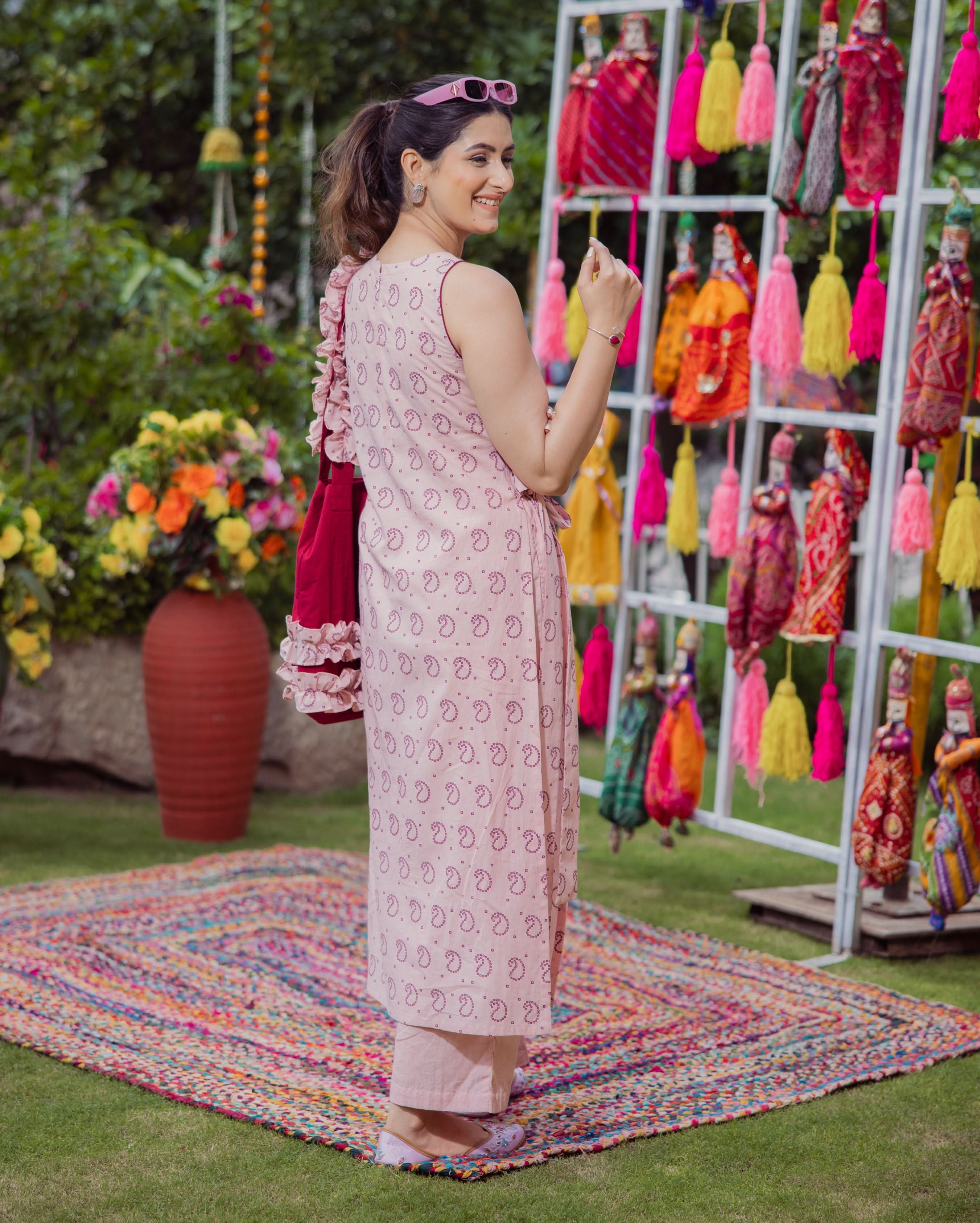 Mukti Pink Bandhani Cotton Kurta Set - Image 4
