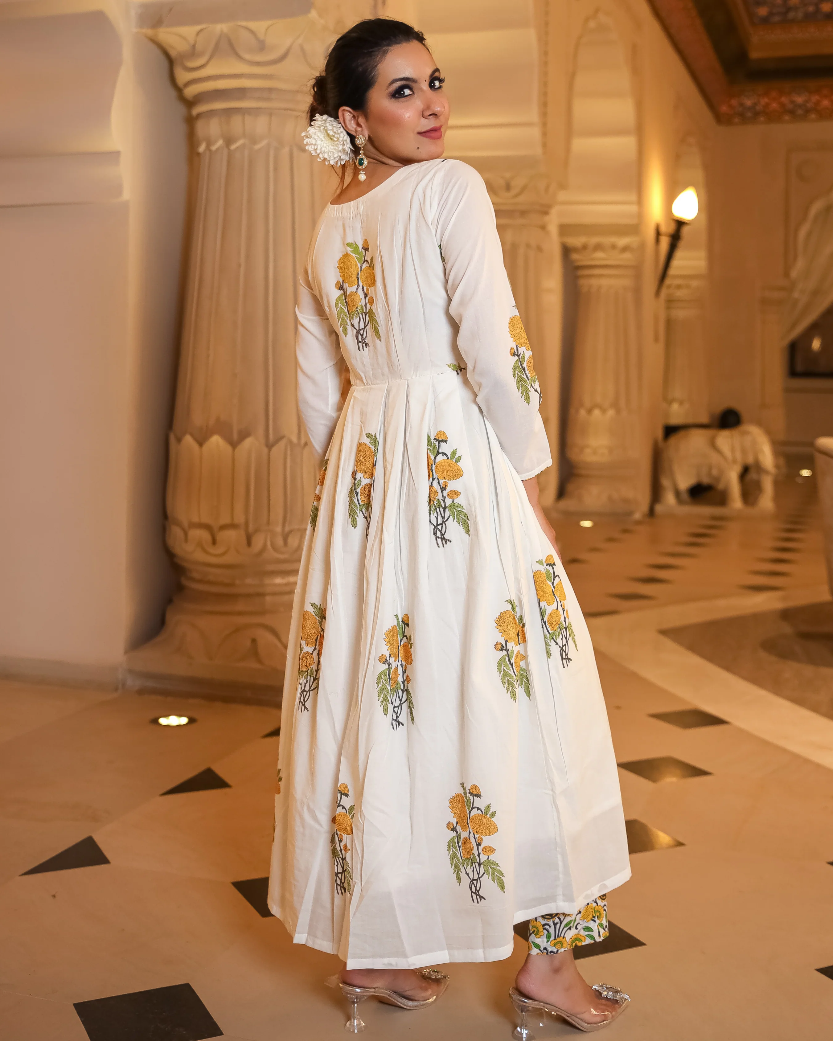 Musky White Handblock Kurta Set - Image 5