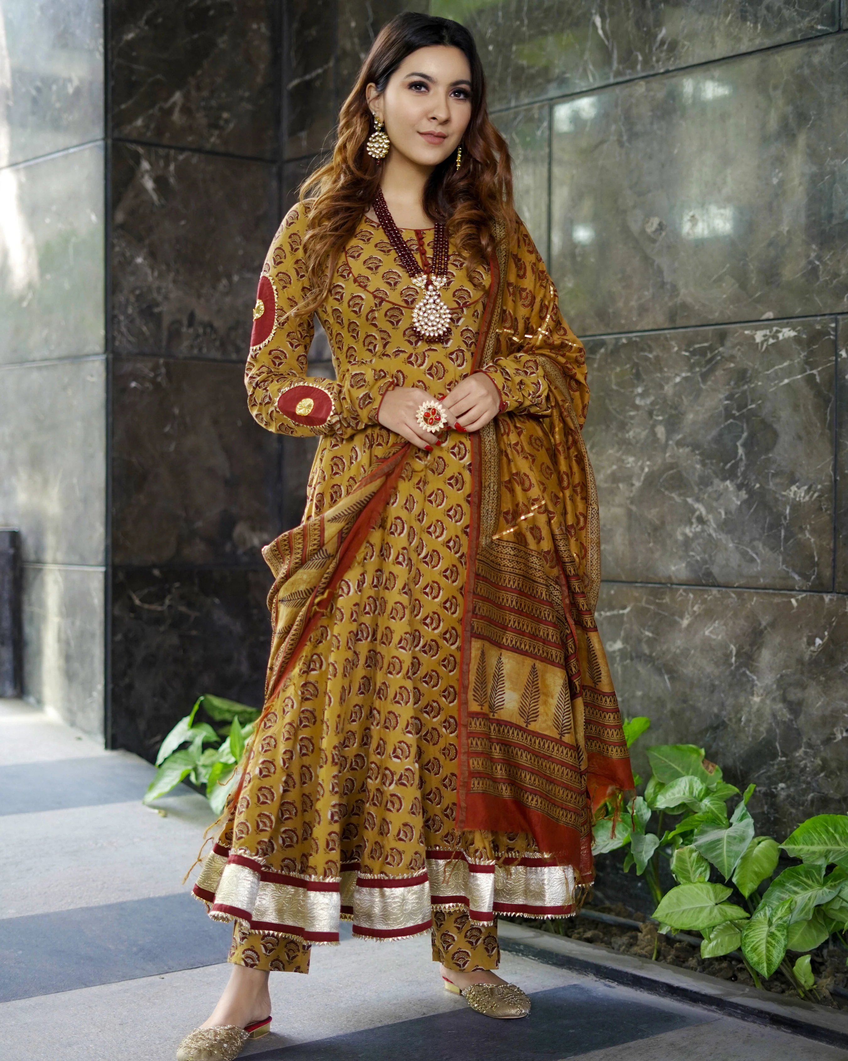 Mustard Yellow Handblock Suit Set - Image 4
