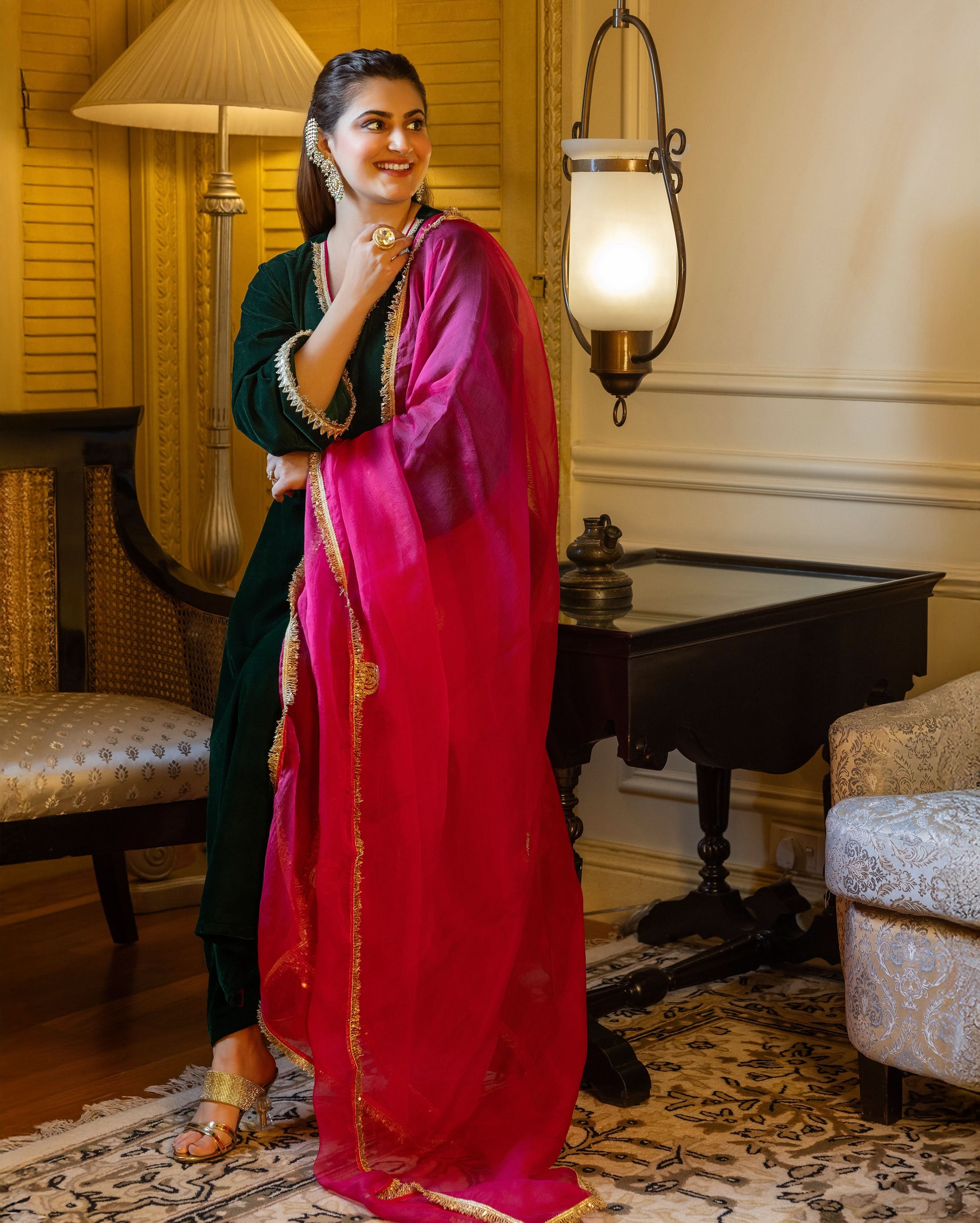 Nargis Green Solid Velvet Suit Set - Image 4