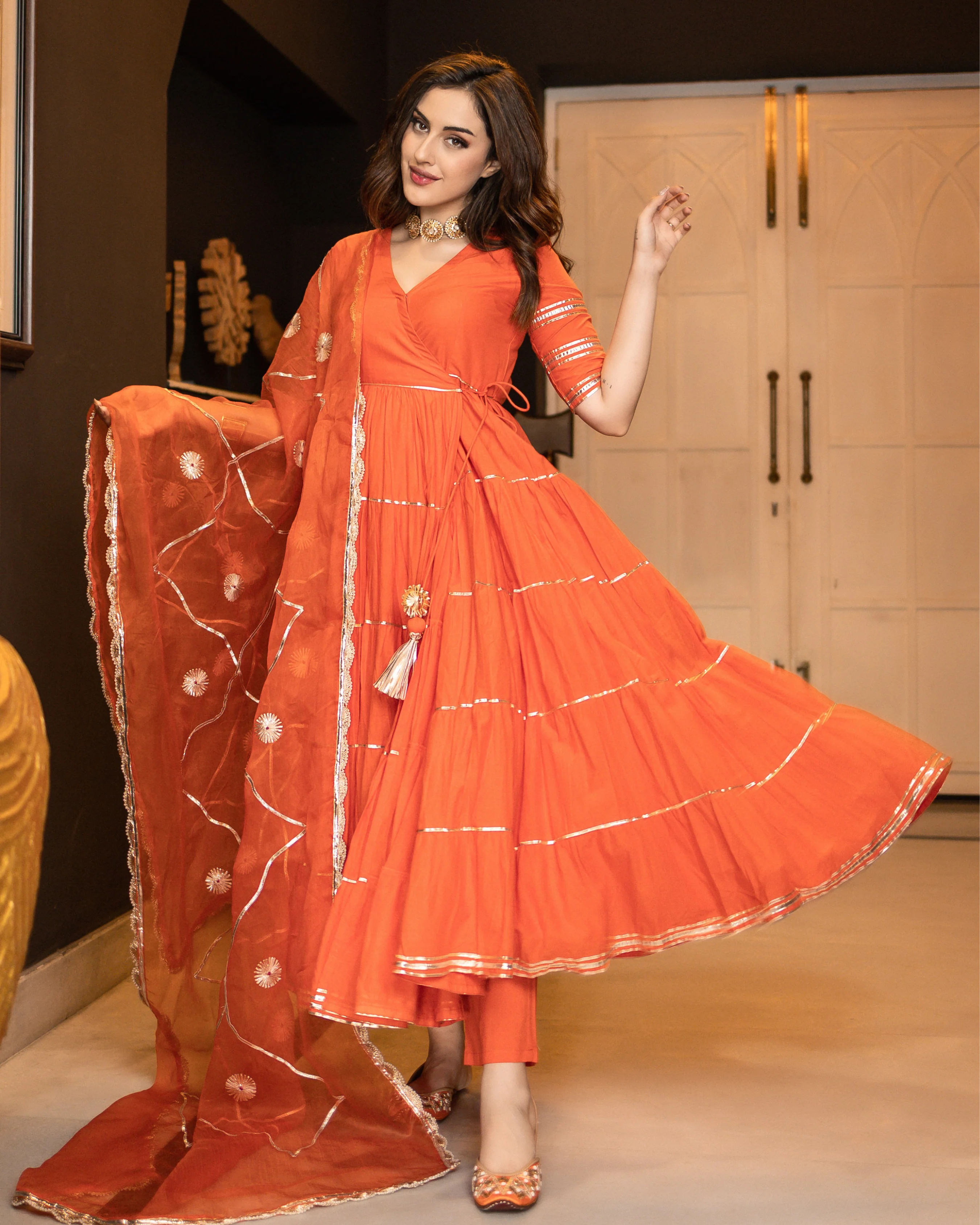 Neria Gotapatti Tier Suit Set - Image 5