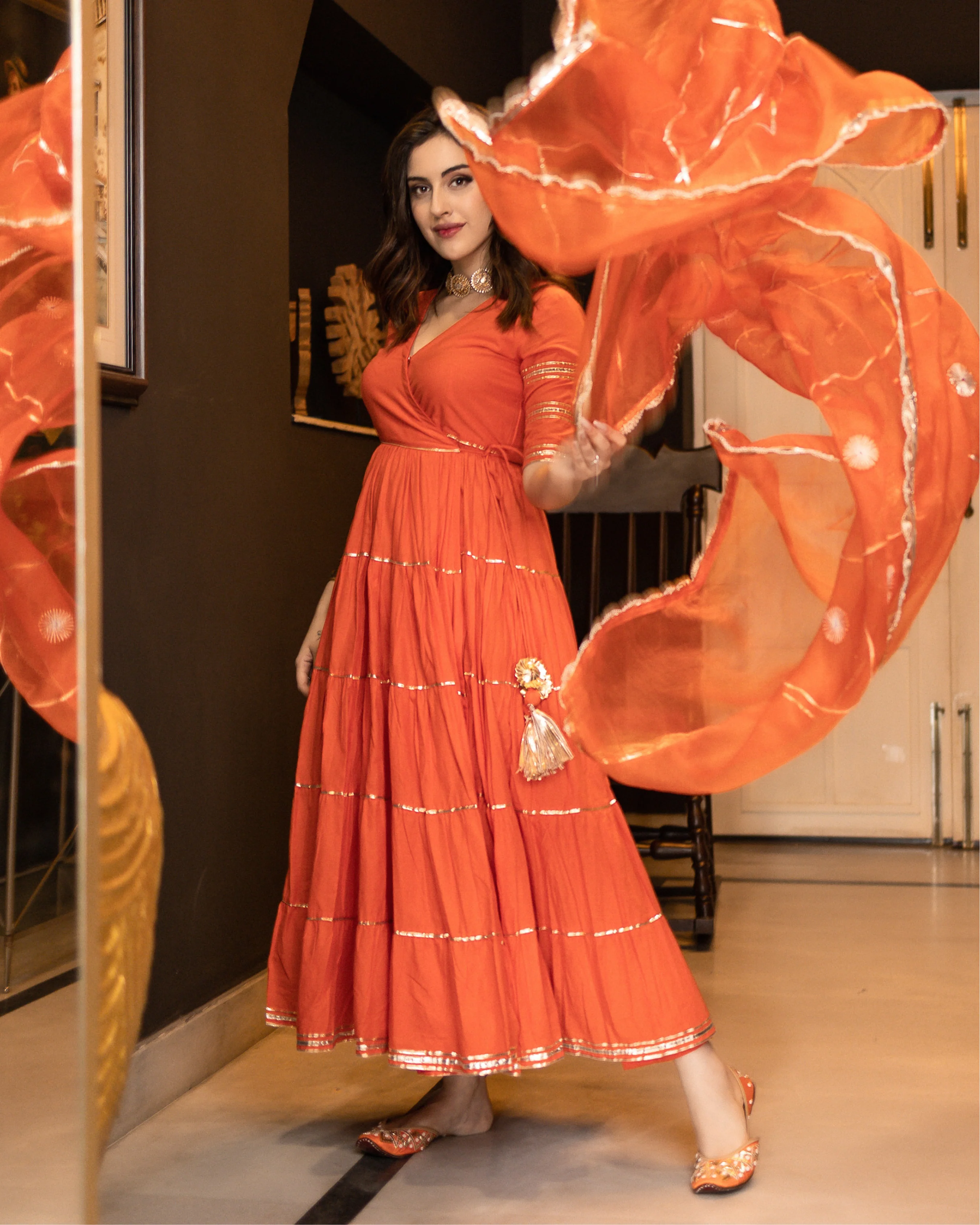 Neria Gotapatti Tier Suit Set - Image 9