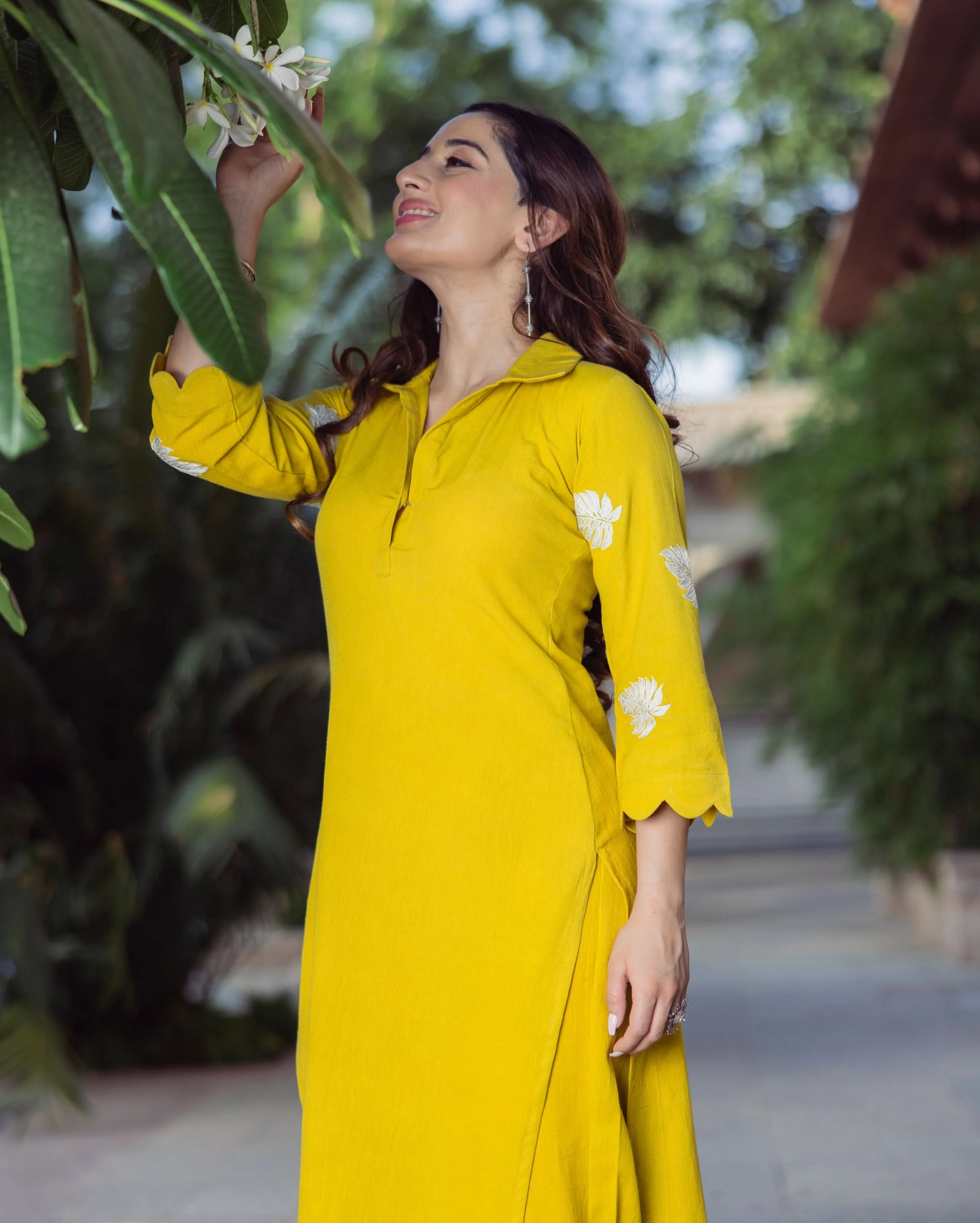 Nova Lime Green Embroidered Flex Kurta Set - Image 5