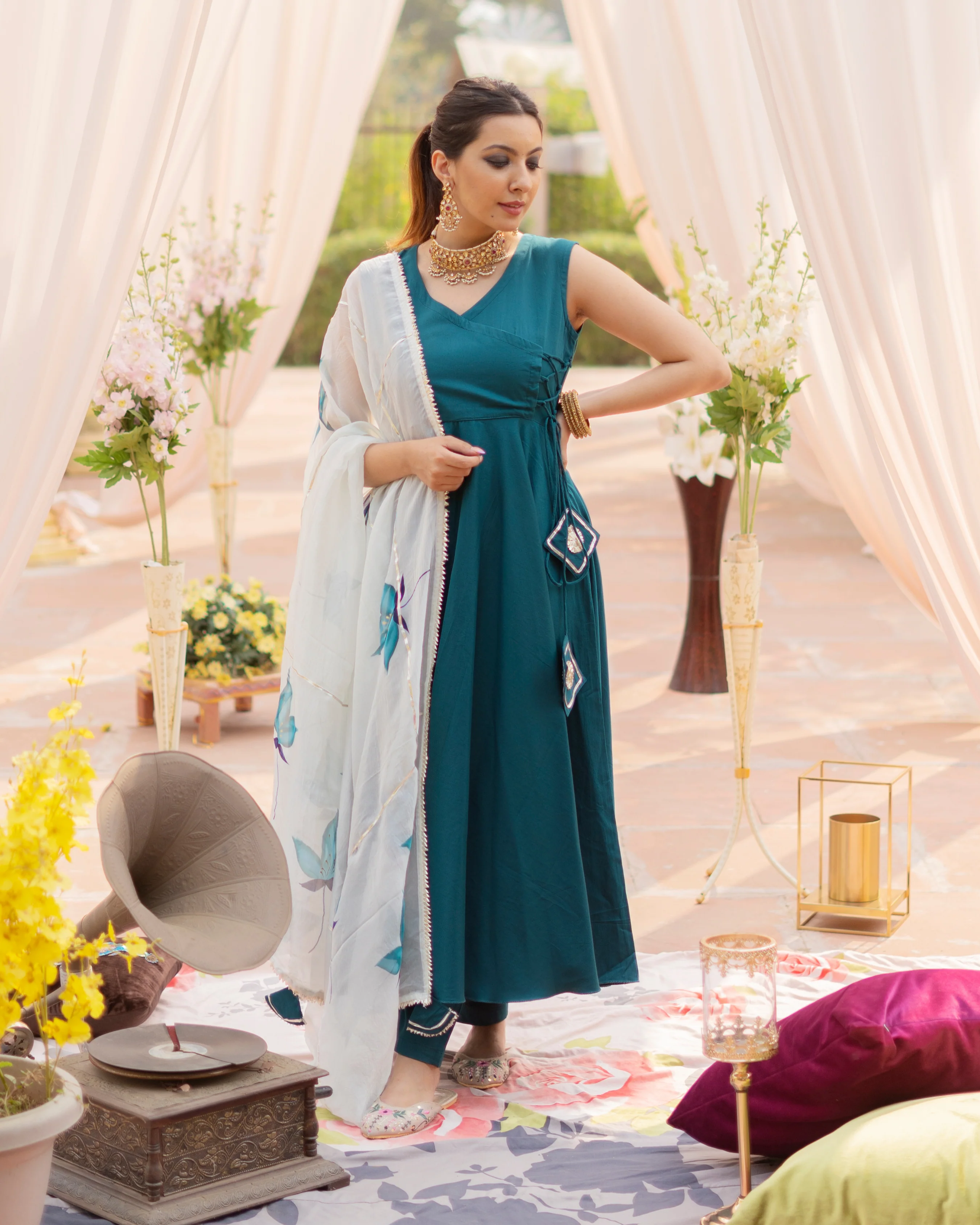 Peacock Green Organza Handpainted Suit Set - Image 3