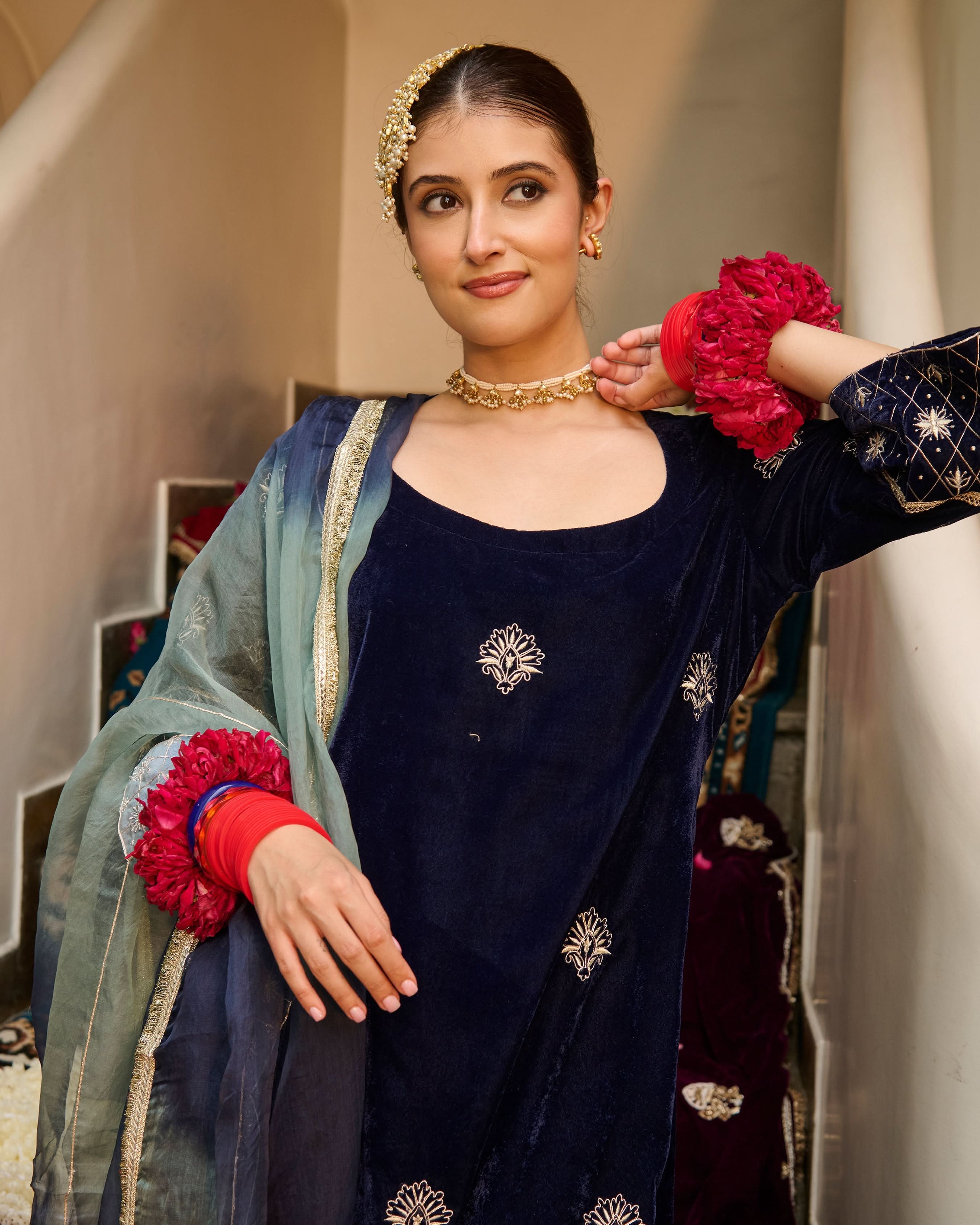 Rayan Blue Embroidered Velvet Suit Set - Image 3